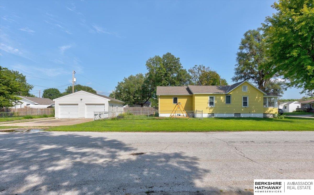 2940 4th Avenue, Council Bluffs, Iowa image 4