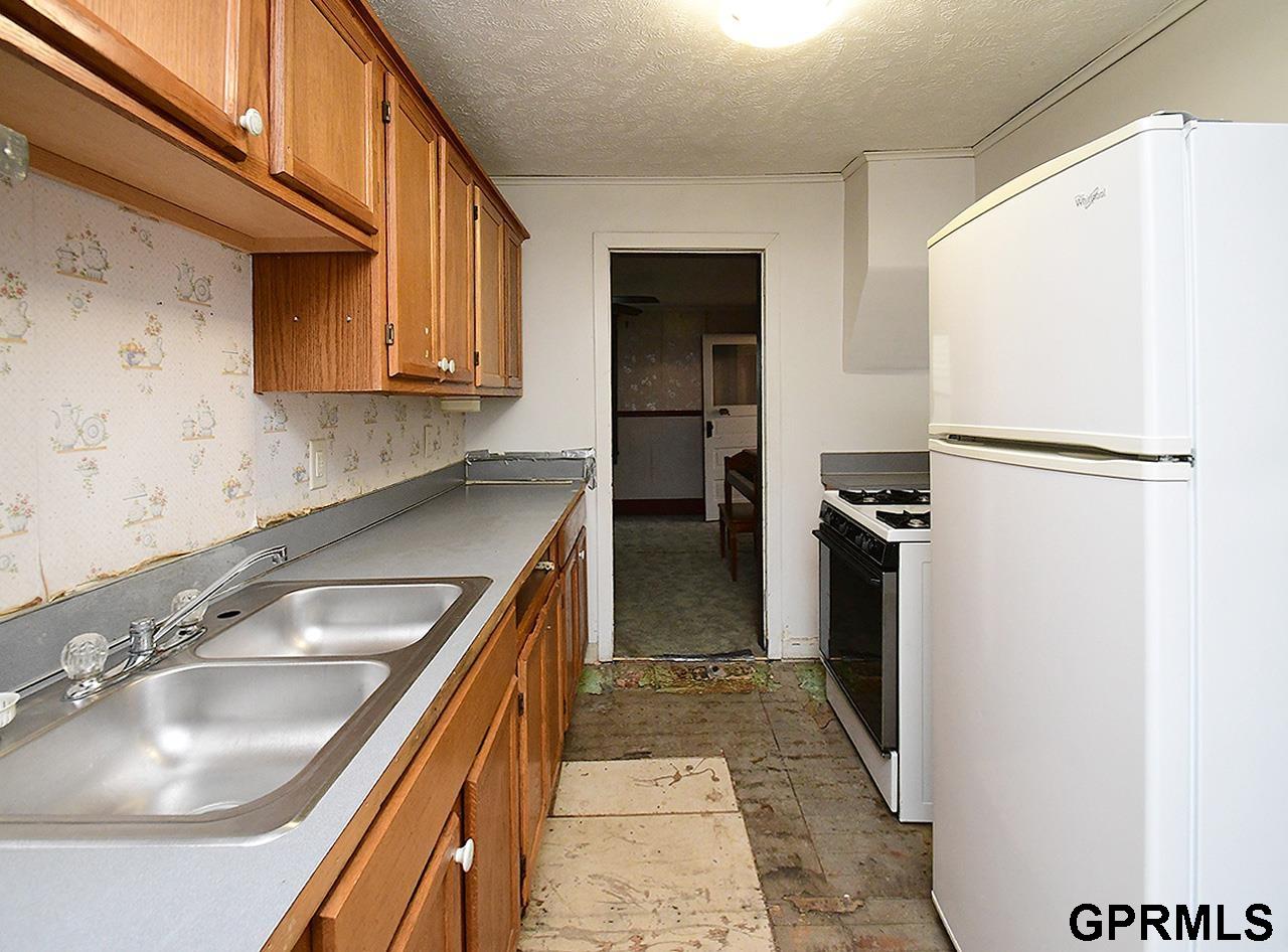 1919 Avenue C, Council Bluffs, Iowa image 9