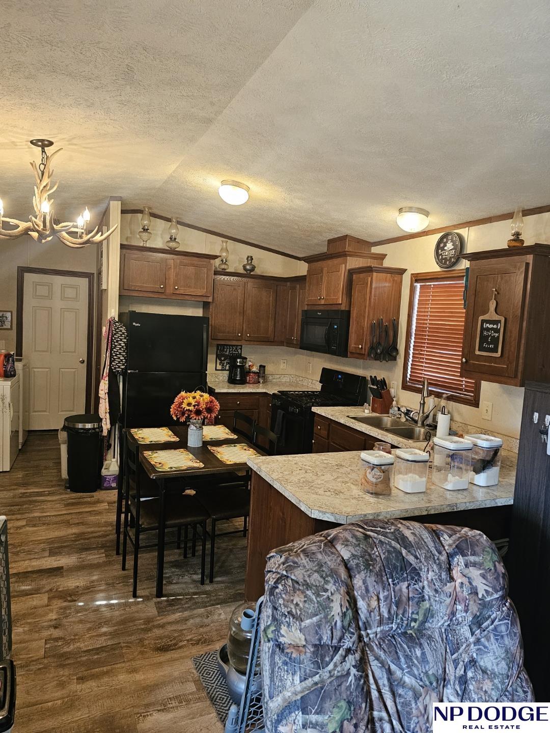 2425 S 15 Street, Plattsmouth, Nebraska image 2