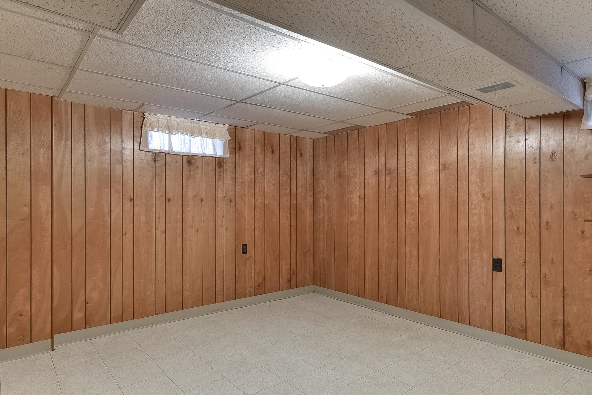 307 N Cedar Street, Hooper, Nebraska image 28