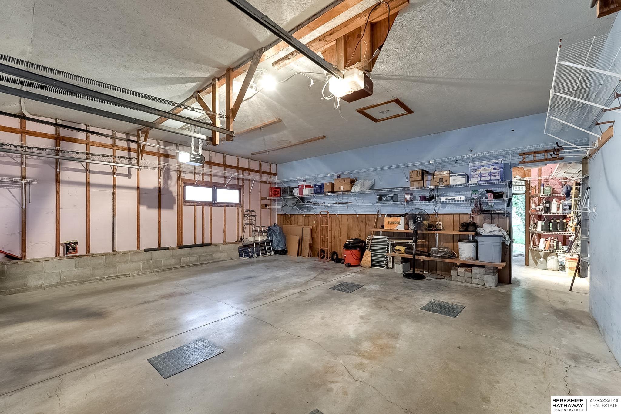 307 N Cedar Street, Hooper, Nebraska image 36