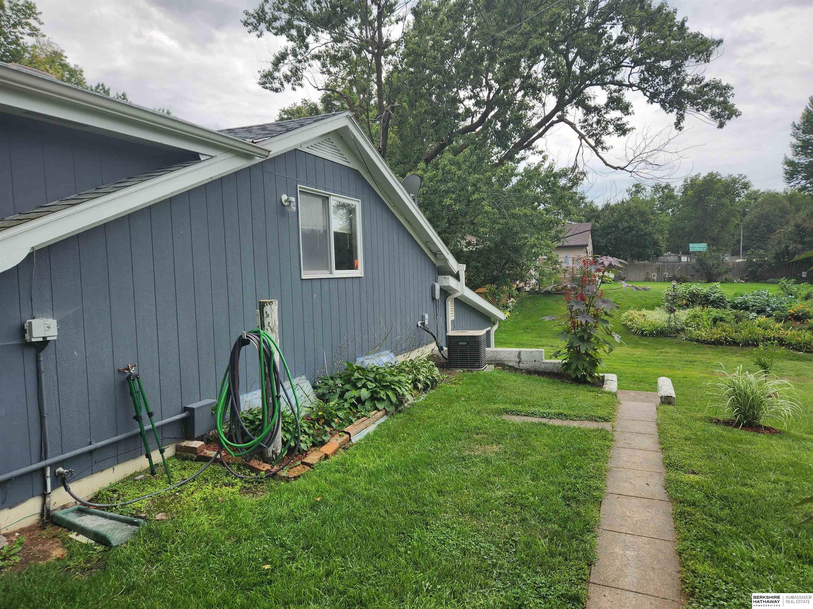 208 3rd Street, Milford, Nebraska image 31