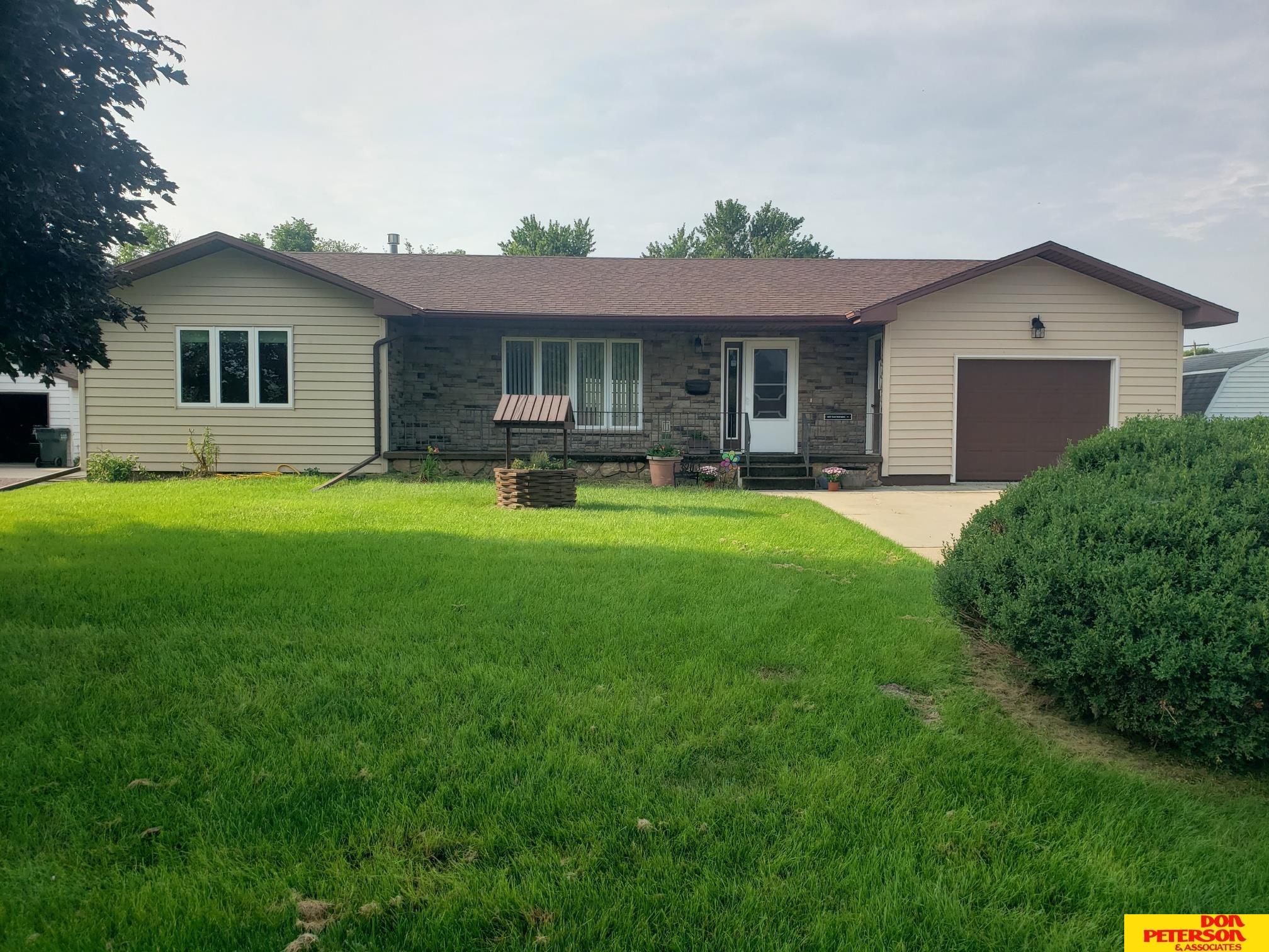320 E Nebraska Street, Coleridge, Nebraska image 1