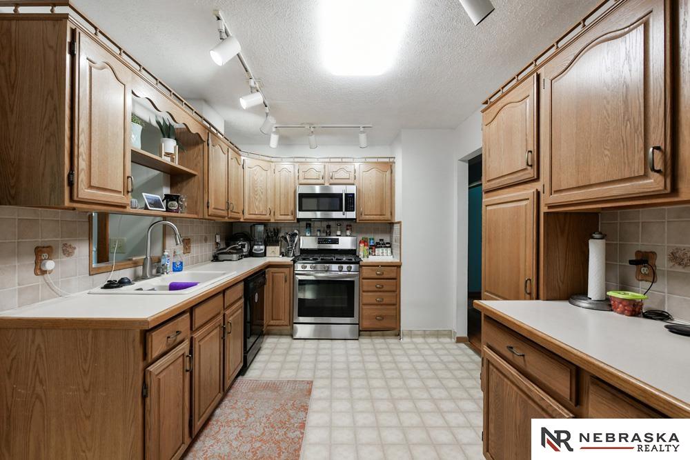 7866 Tilford Circle, Ralston, Nebraska image 7