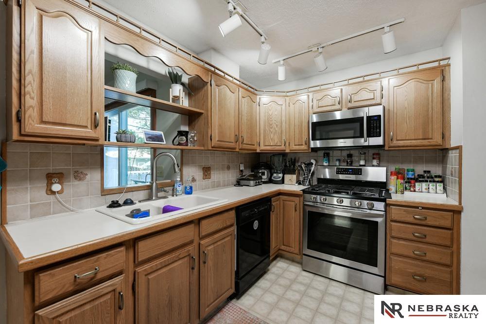 7866 Tilford Circle, Ralston, Nebraska image 8