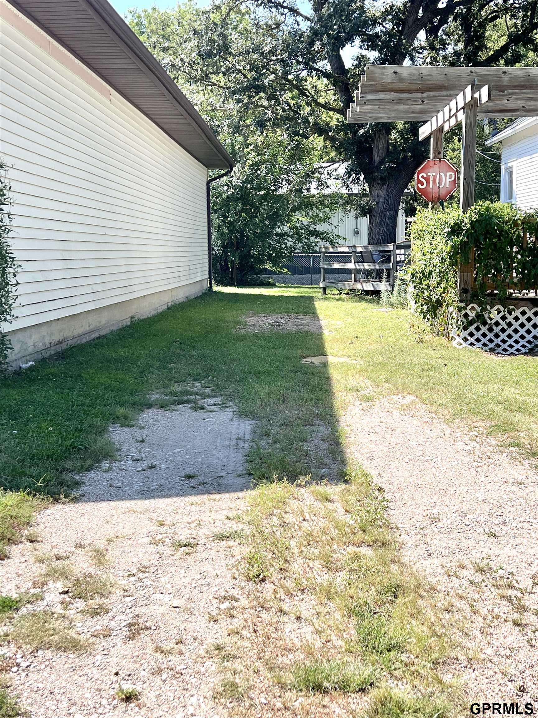 520 S 10th Street, Geneva, Nebraska image 16