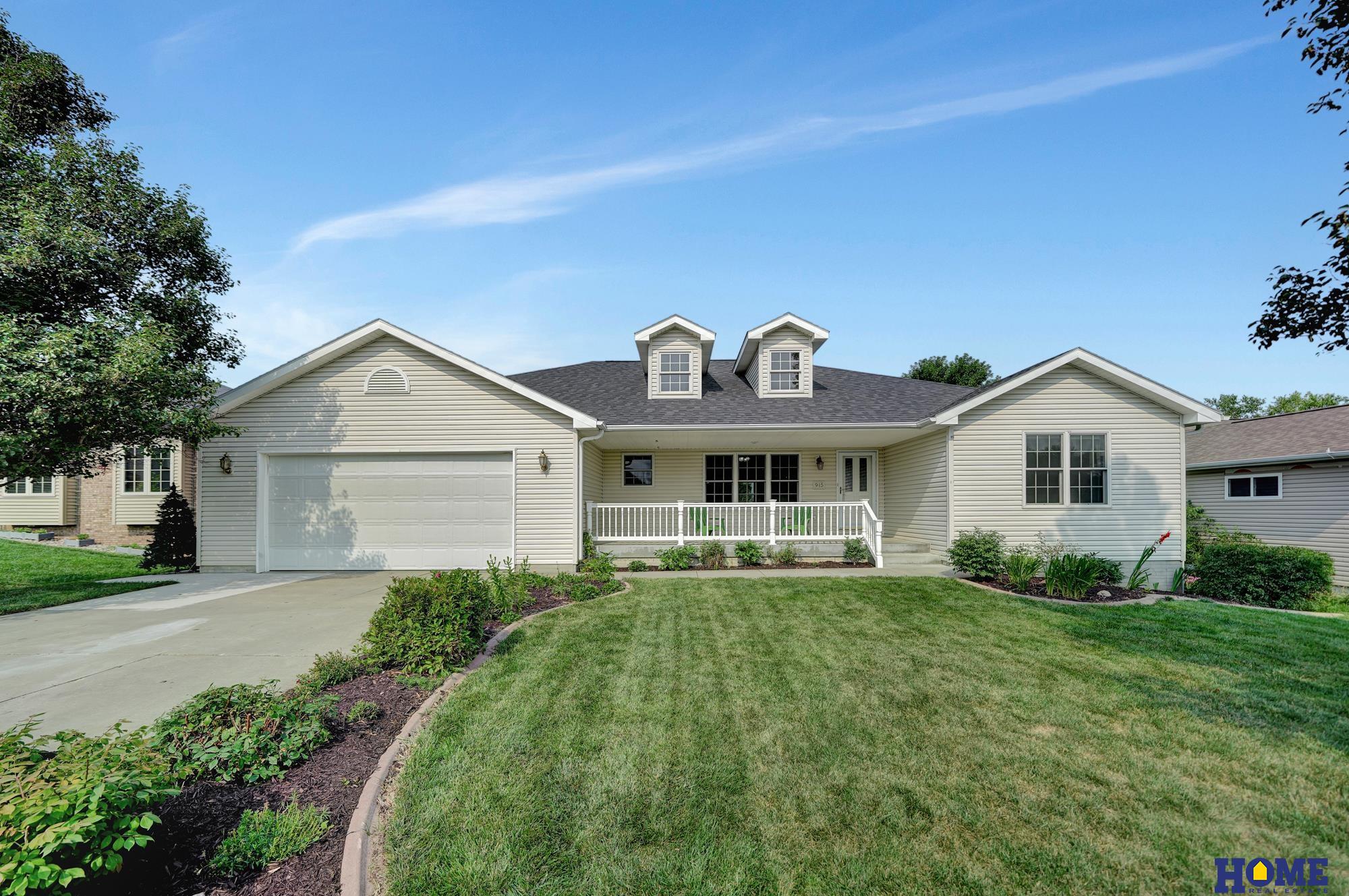 915 Chicory Lane, Hickman, Nebraska image 1