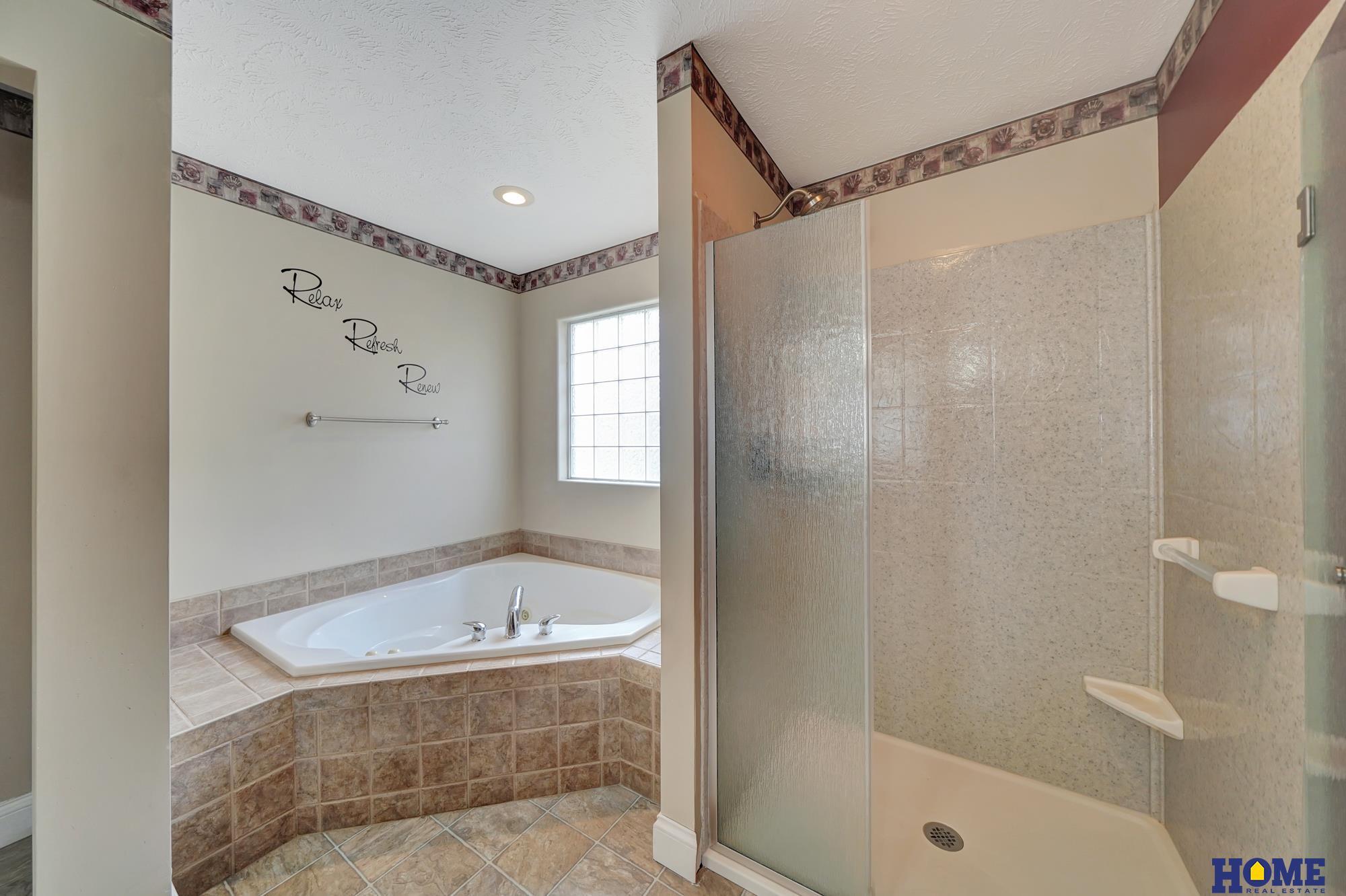 915 Chicory Lane, Hickman, Nebraska image 38