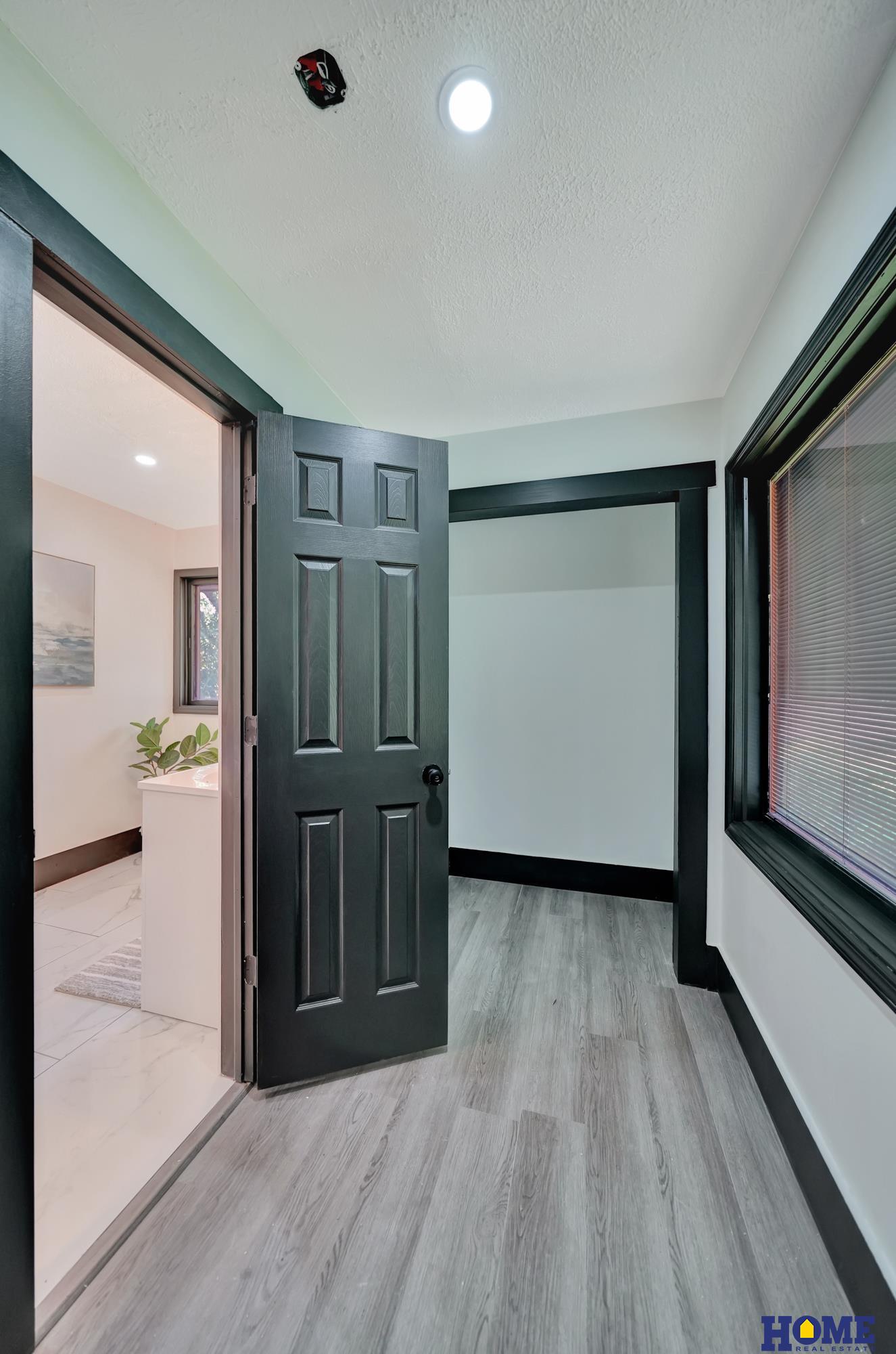 15709 Kansas Avenue, Omaha, Nebraska image 24