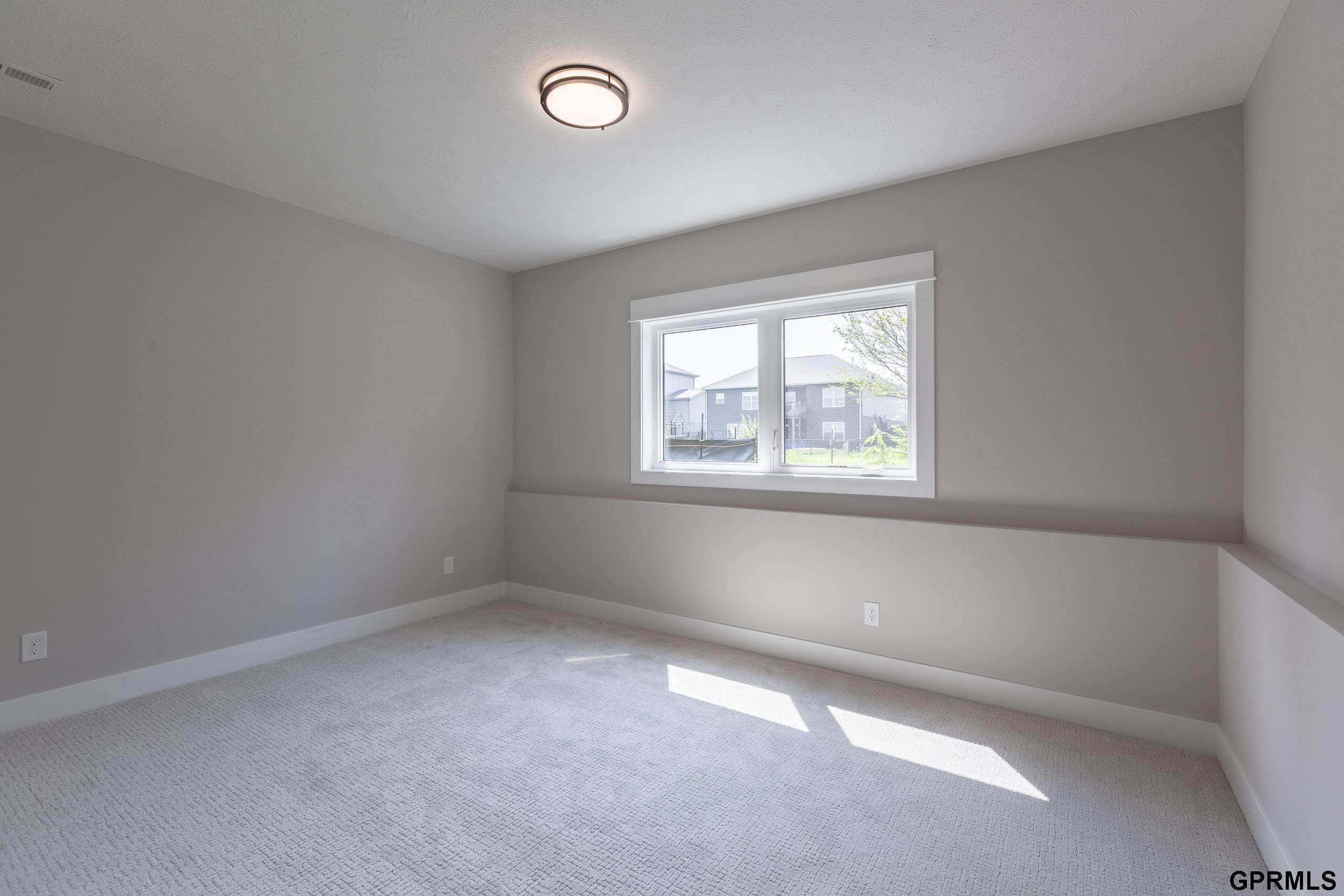 10226 N 150 Circle, Bennington, Nebraska image 33