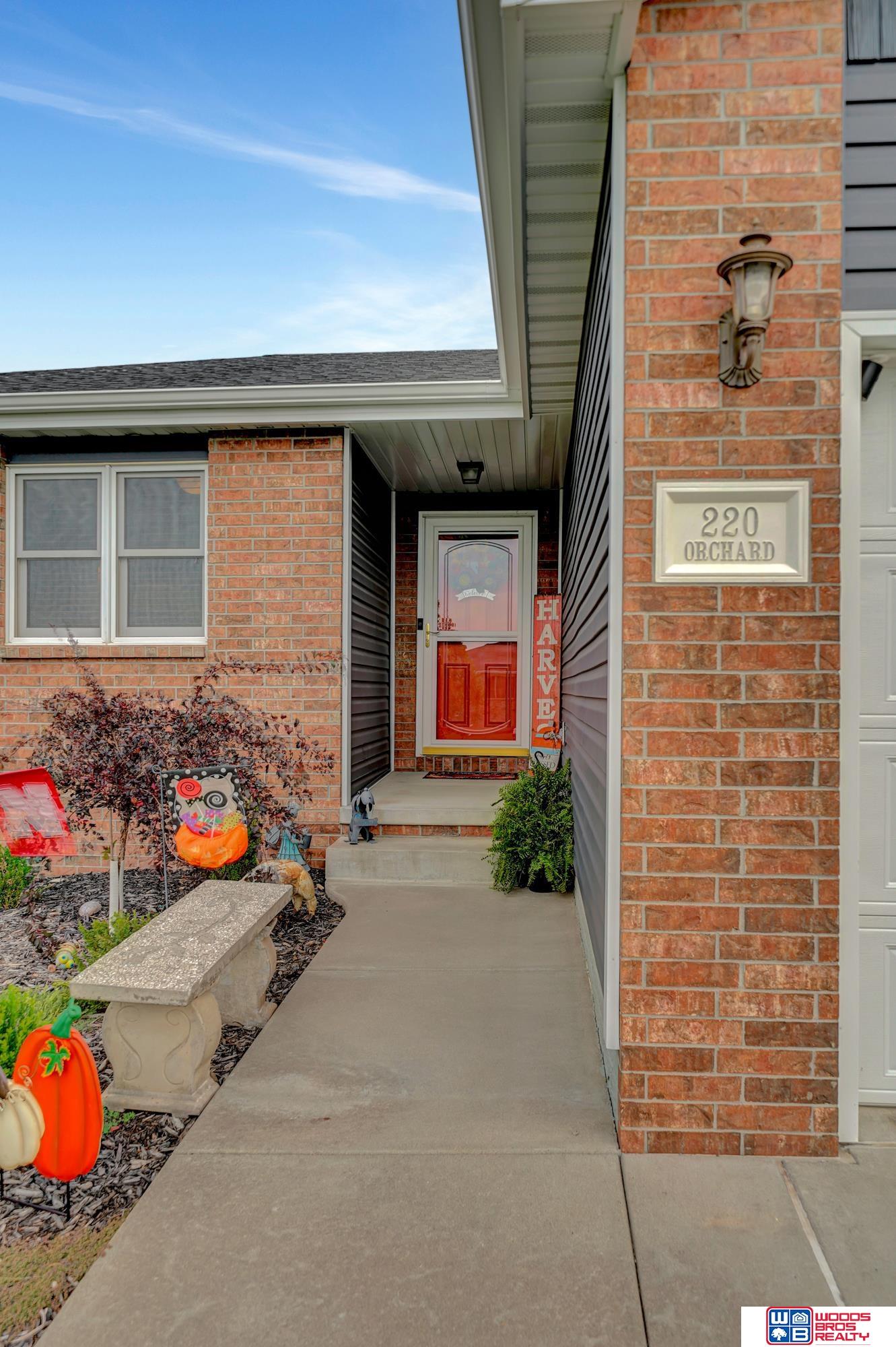 220 Orchard Place, Hickman, Nebraska image 3