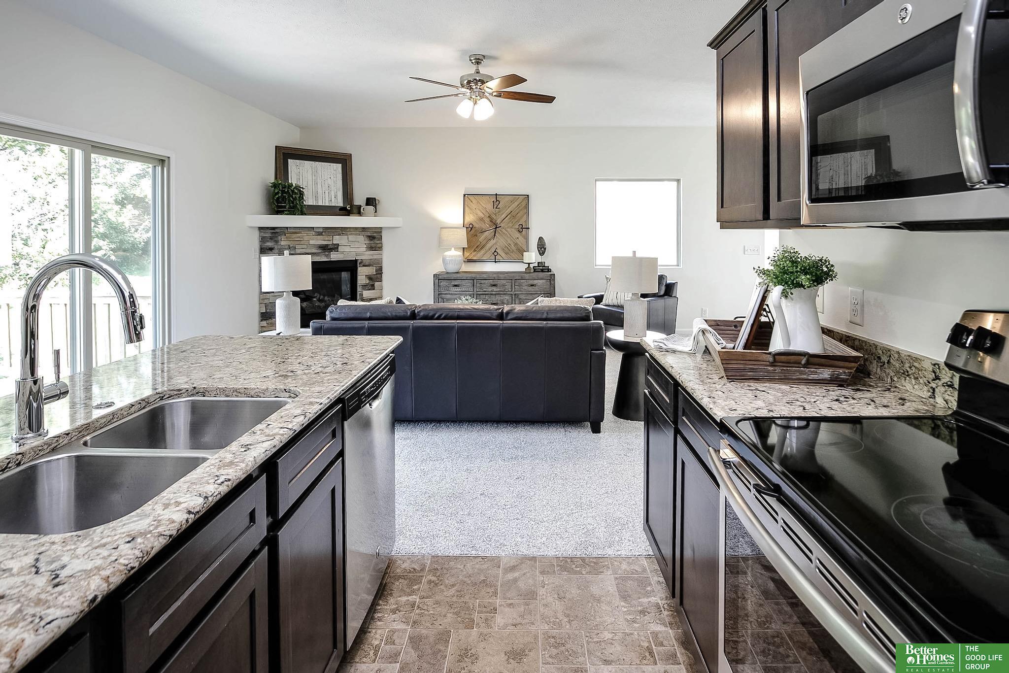 14305 Wood Valley Drive, Omaha, Nebraska image 13