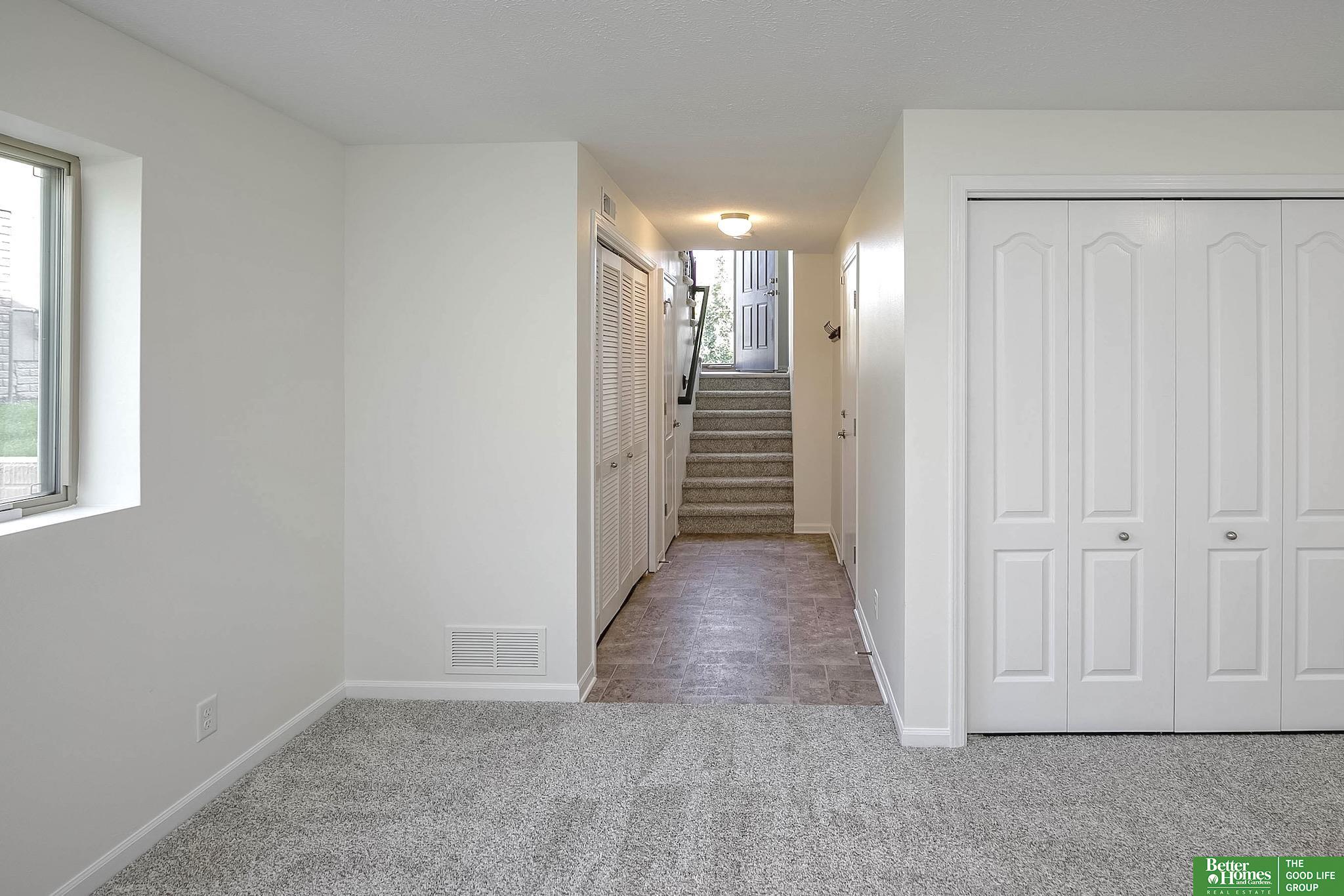 14305 Wood Valley Drive, Omaha, Nebraska image 24