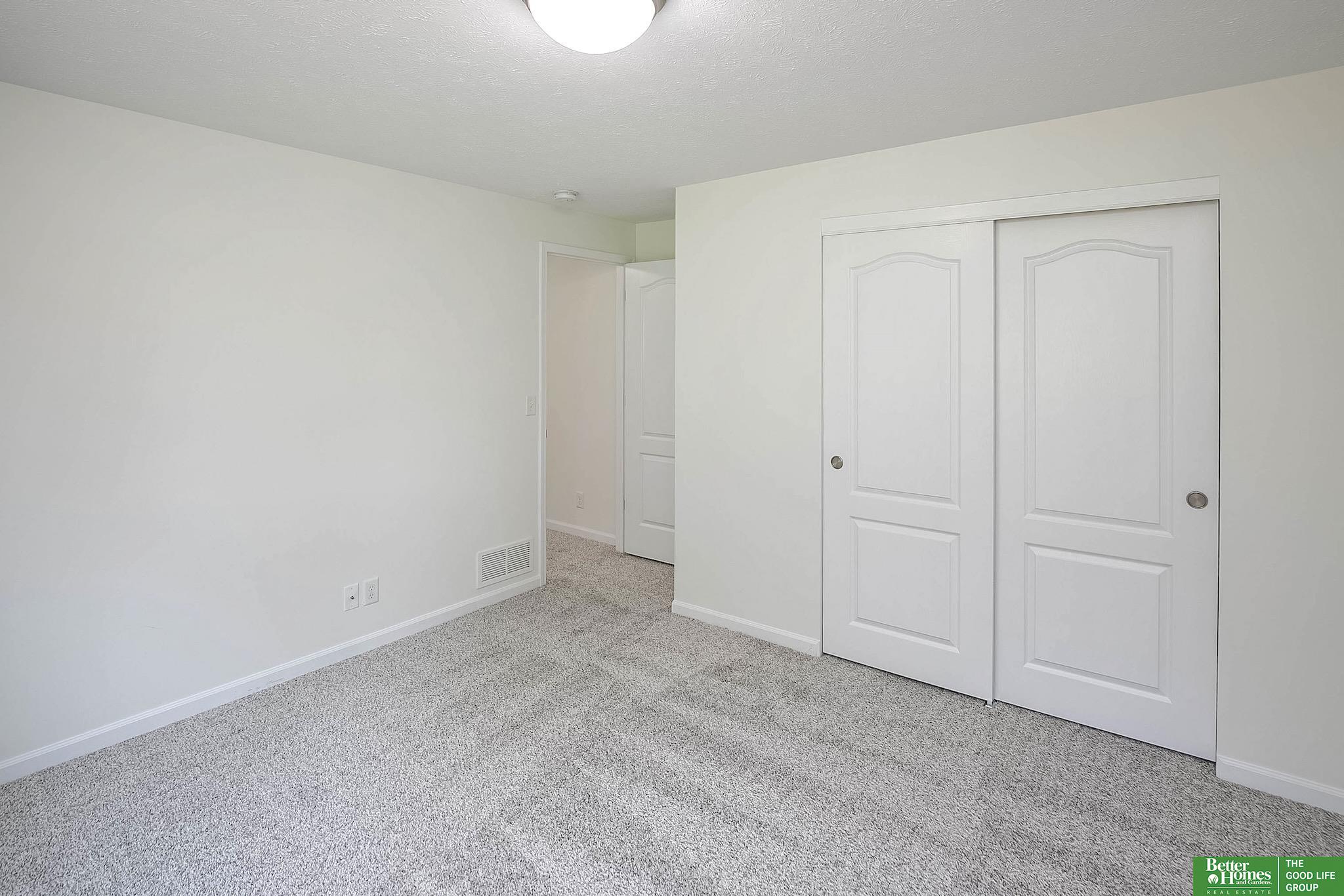 14305 Wood Valley Drive, Omaha, Nebraska image 28