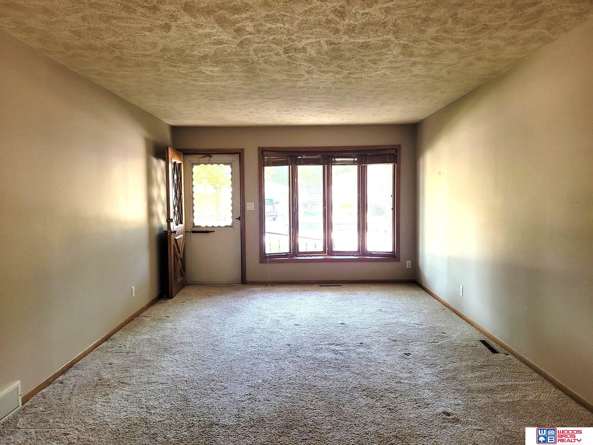 1564 Rainbow Avenue, Seward, Nebraska image 4