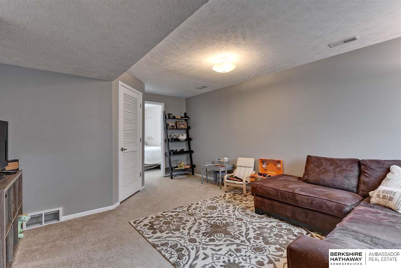 15315 Camden Avenue, Omaha, Nebraska image 22