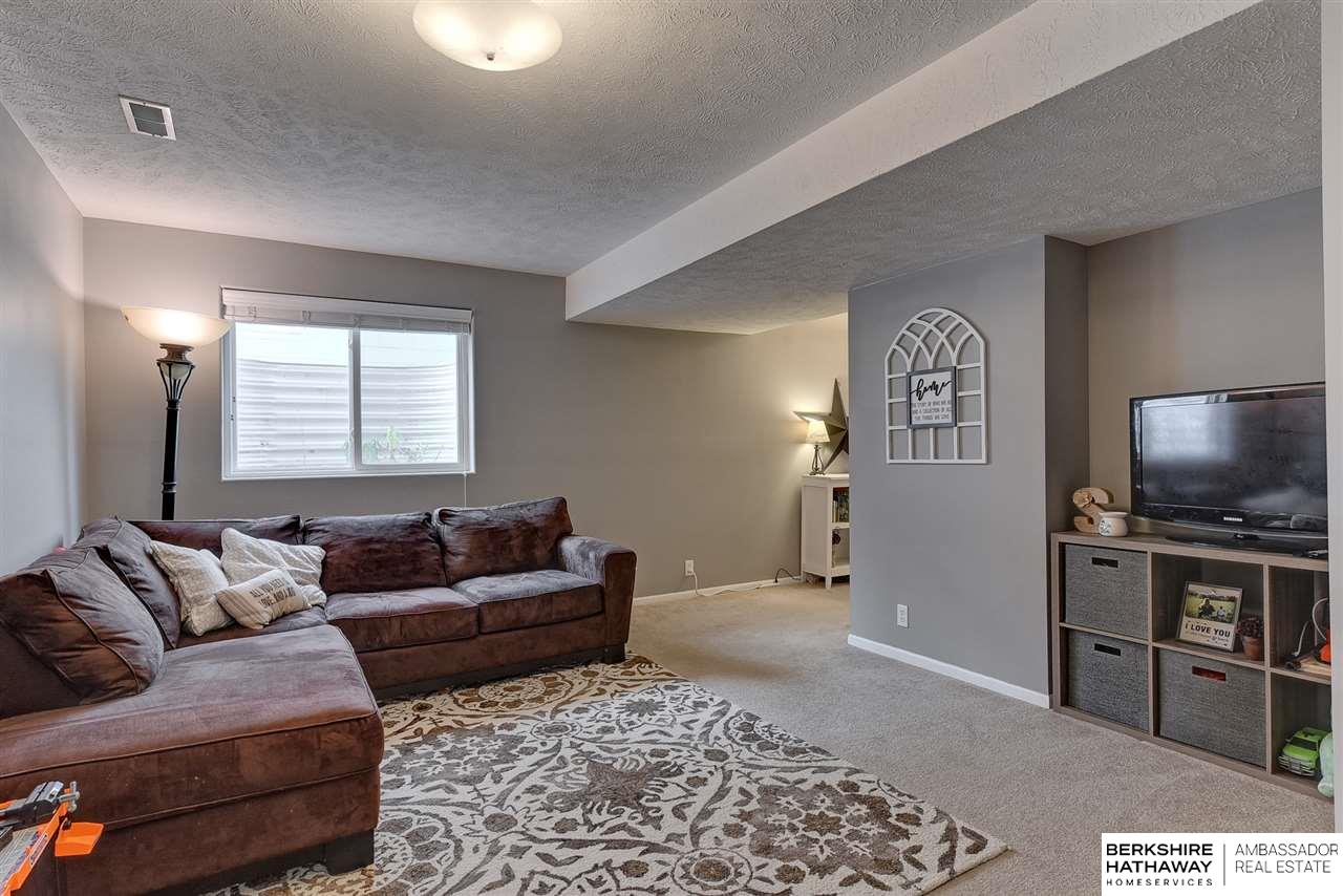 15315 Camden Avenue, Omaha, Nebraska image 23
