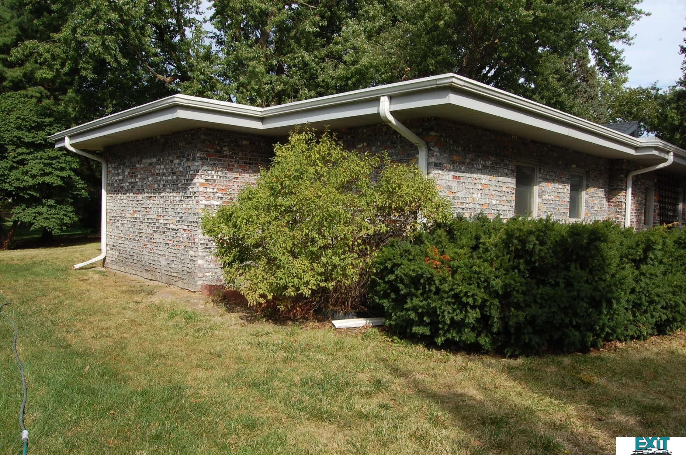1315 N Delaware Avenue, York, Nebraska image 2