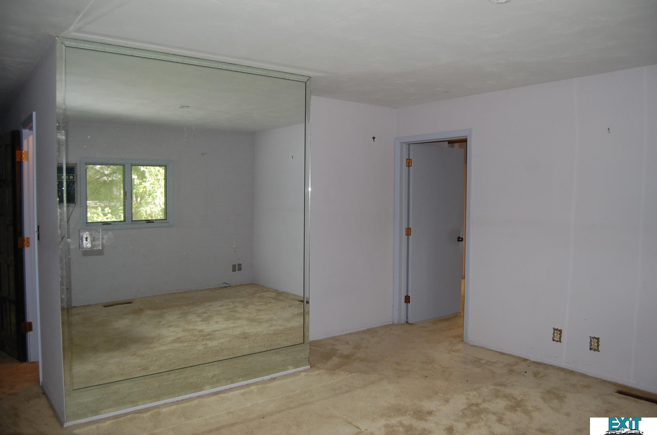 1315 N Delaware Avenue, York, Nebraska image 31