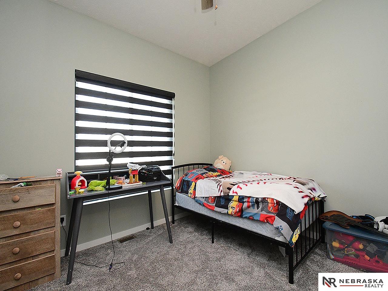 1215 Cyprus Boulevard, Hickman, Nebraska image 25