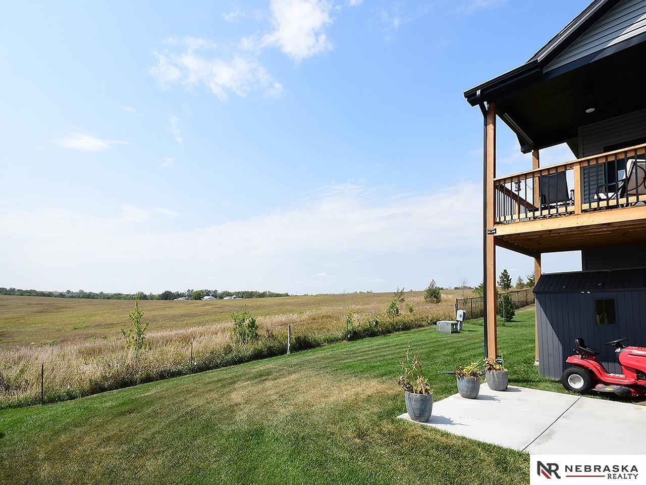 1215 Cyprus Boulevard, Hickman, Nebraska image 4