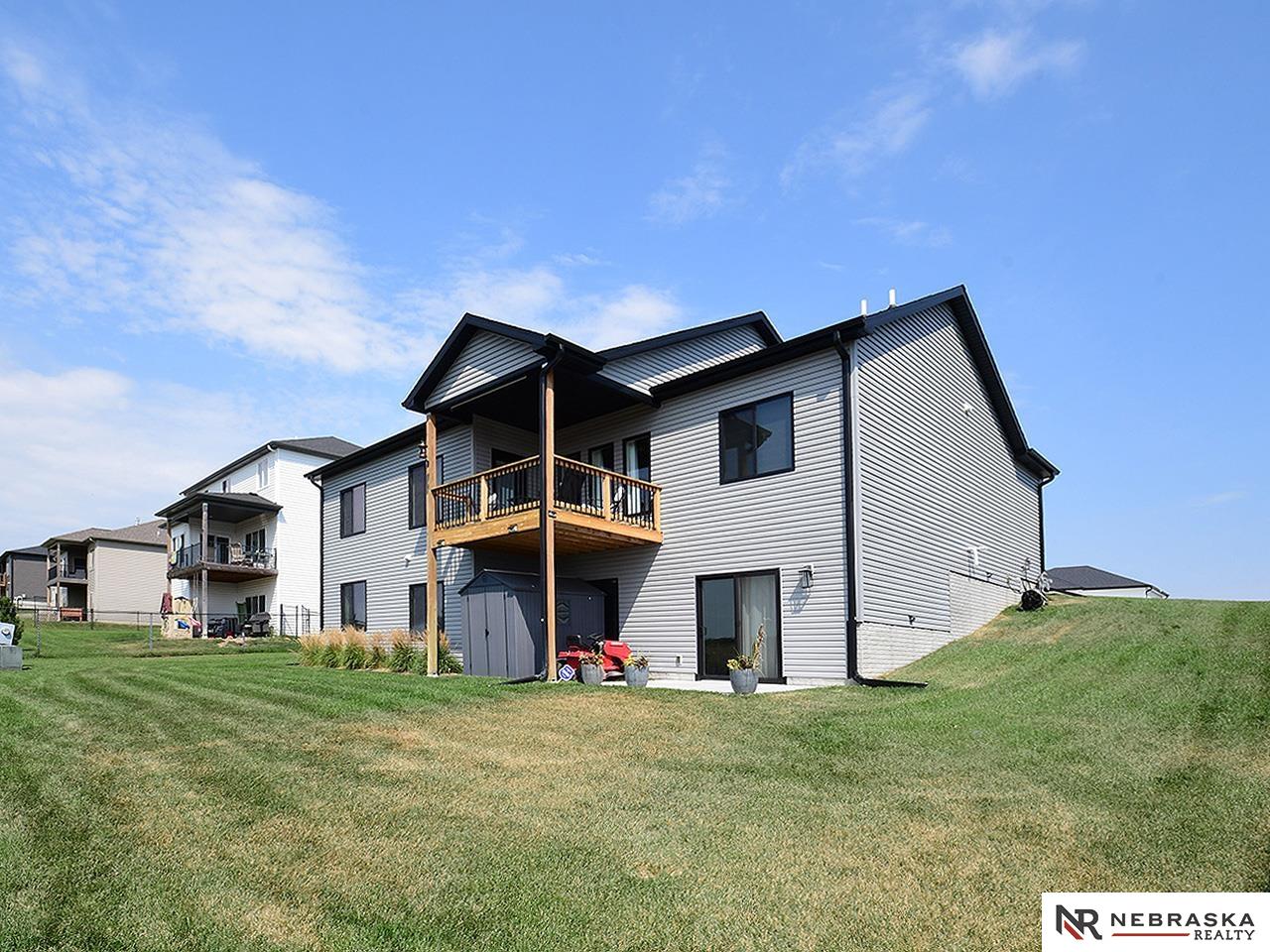 1215 Cyprus Boulevard, Hickman, Nebraska image 7