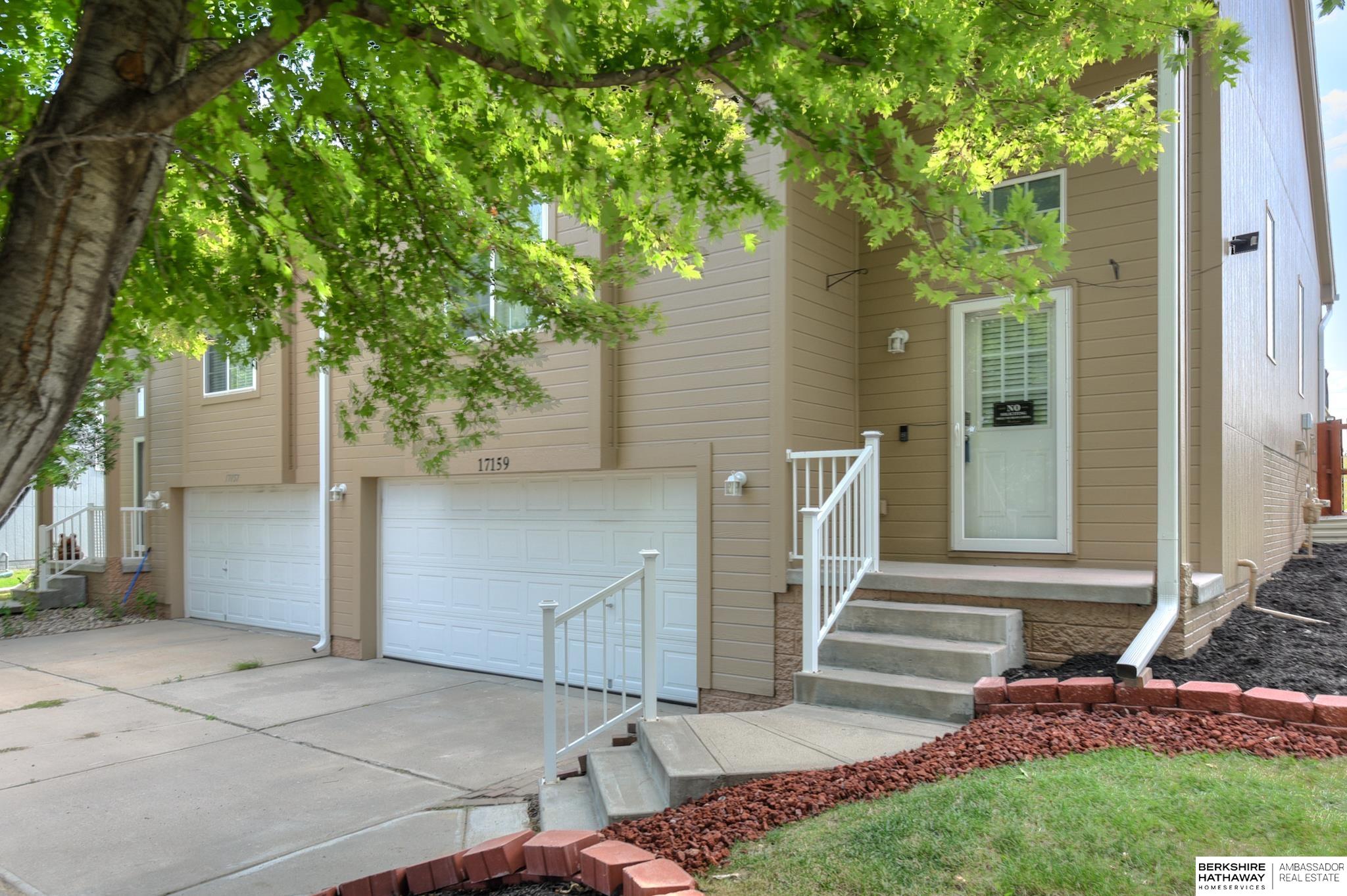 17159 Manderson Street, Omaha, Nebraska image 2