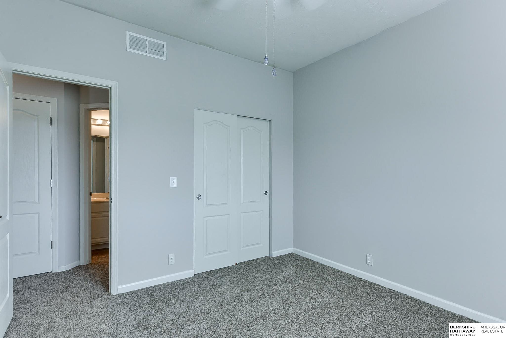 17159 Manderson Street, Omaha, Nebraska image 18