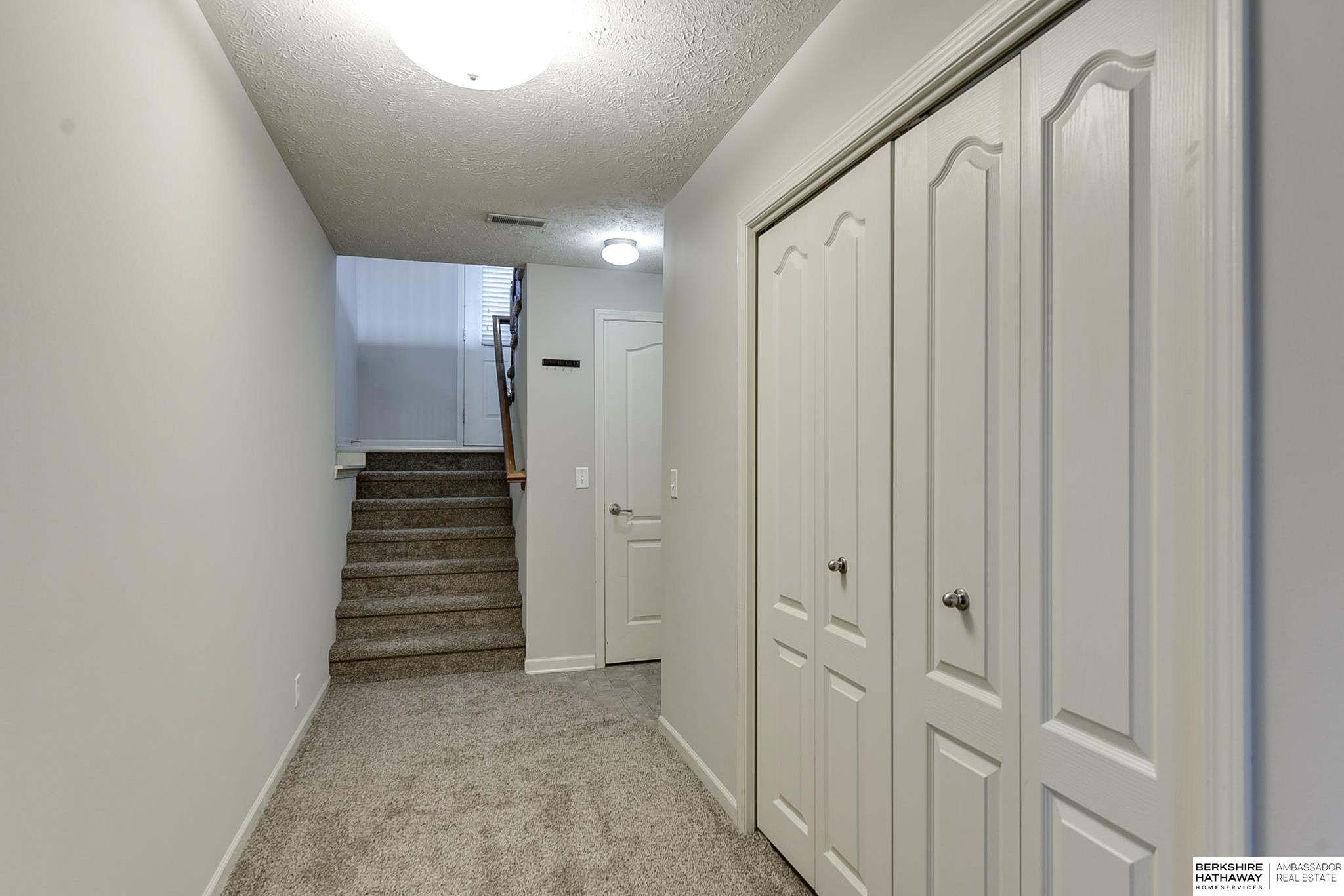 17159 Manderson Street, Omaha, Nebraska image 27