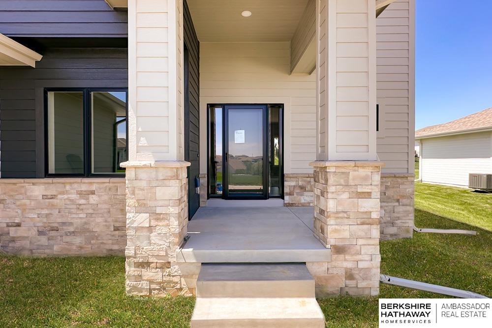 10208 S 191st Street, Omaha, Nebraska image 2