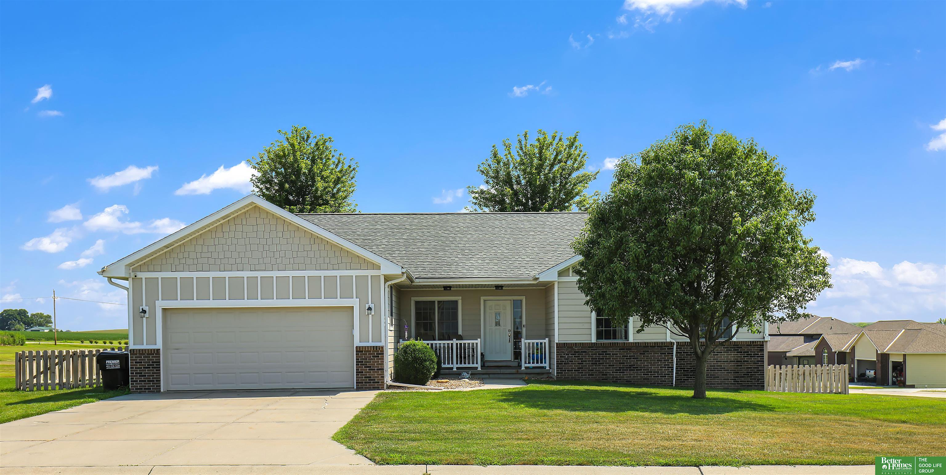 1521 Lake Ridge Drive, Plattsmouth, Nebraska image 1