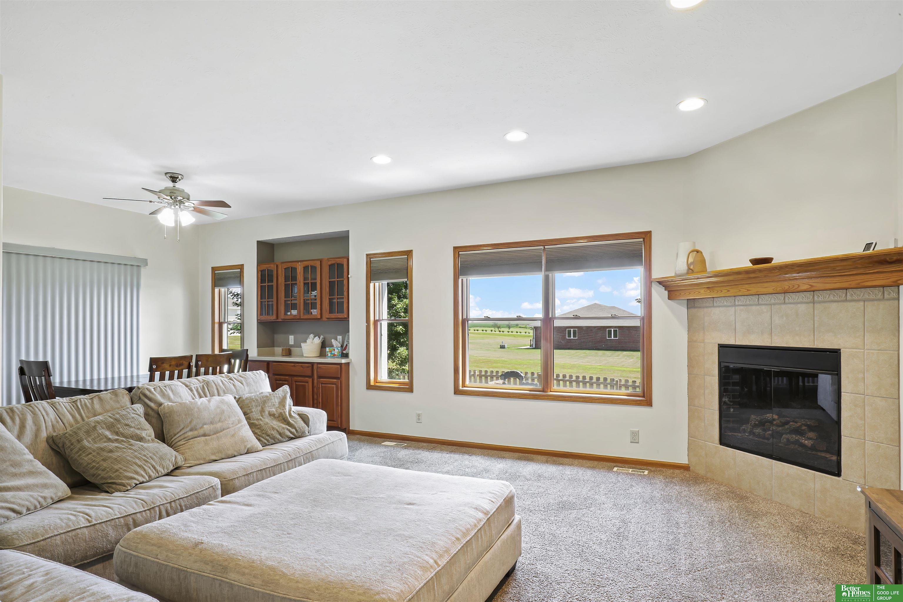 1521 Lake Ridge Drive, Plattsmouth, Nebraska image 9