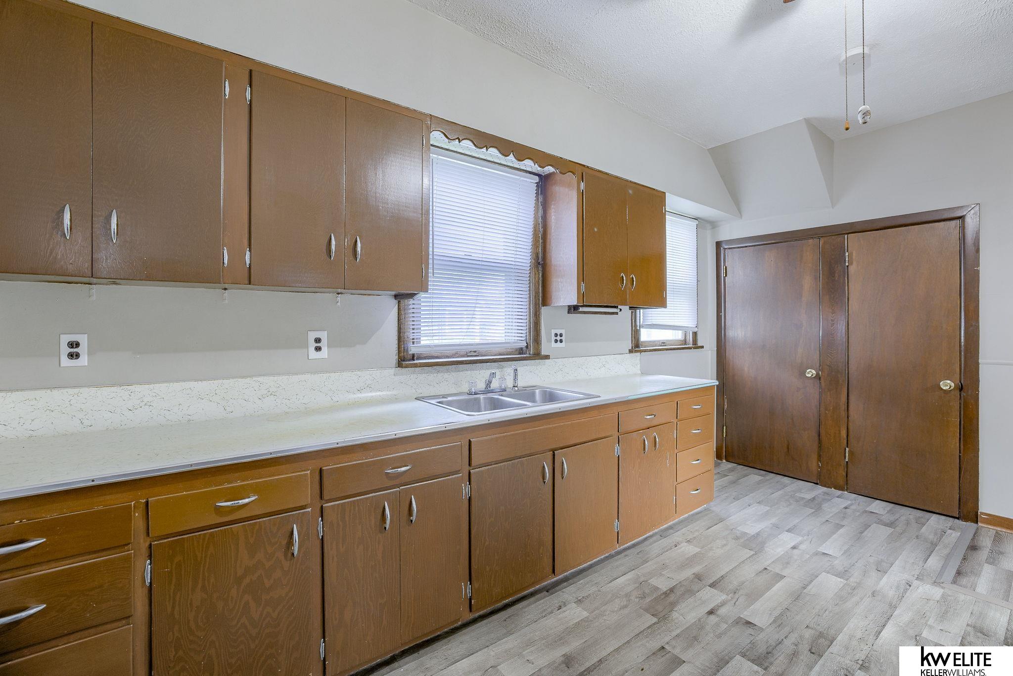 733 Avenue, Council Bluffs, Iowa image 12
