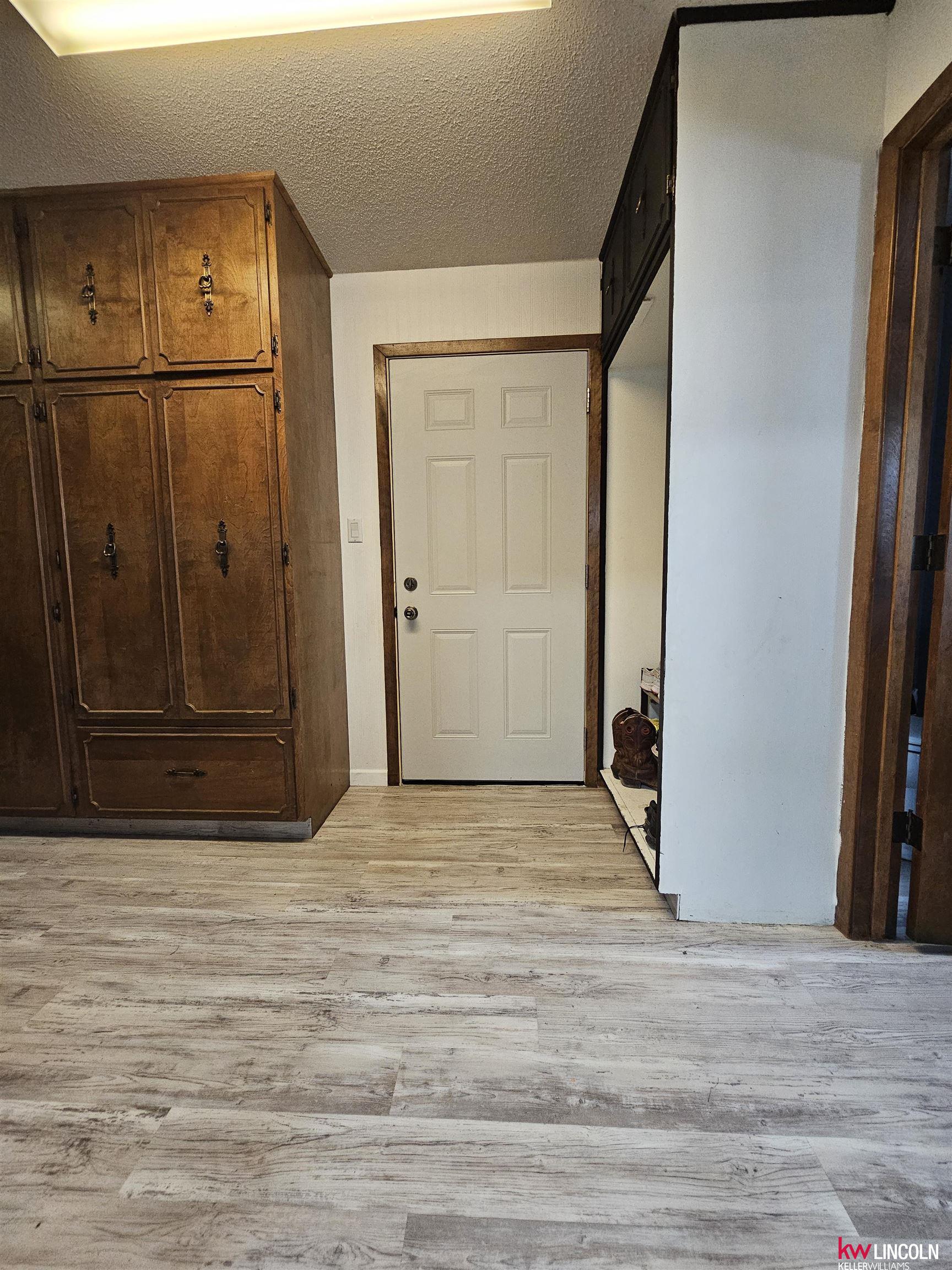 1011 10th Street, Henderson, Nebraska image 24