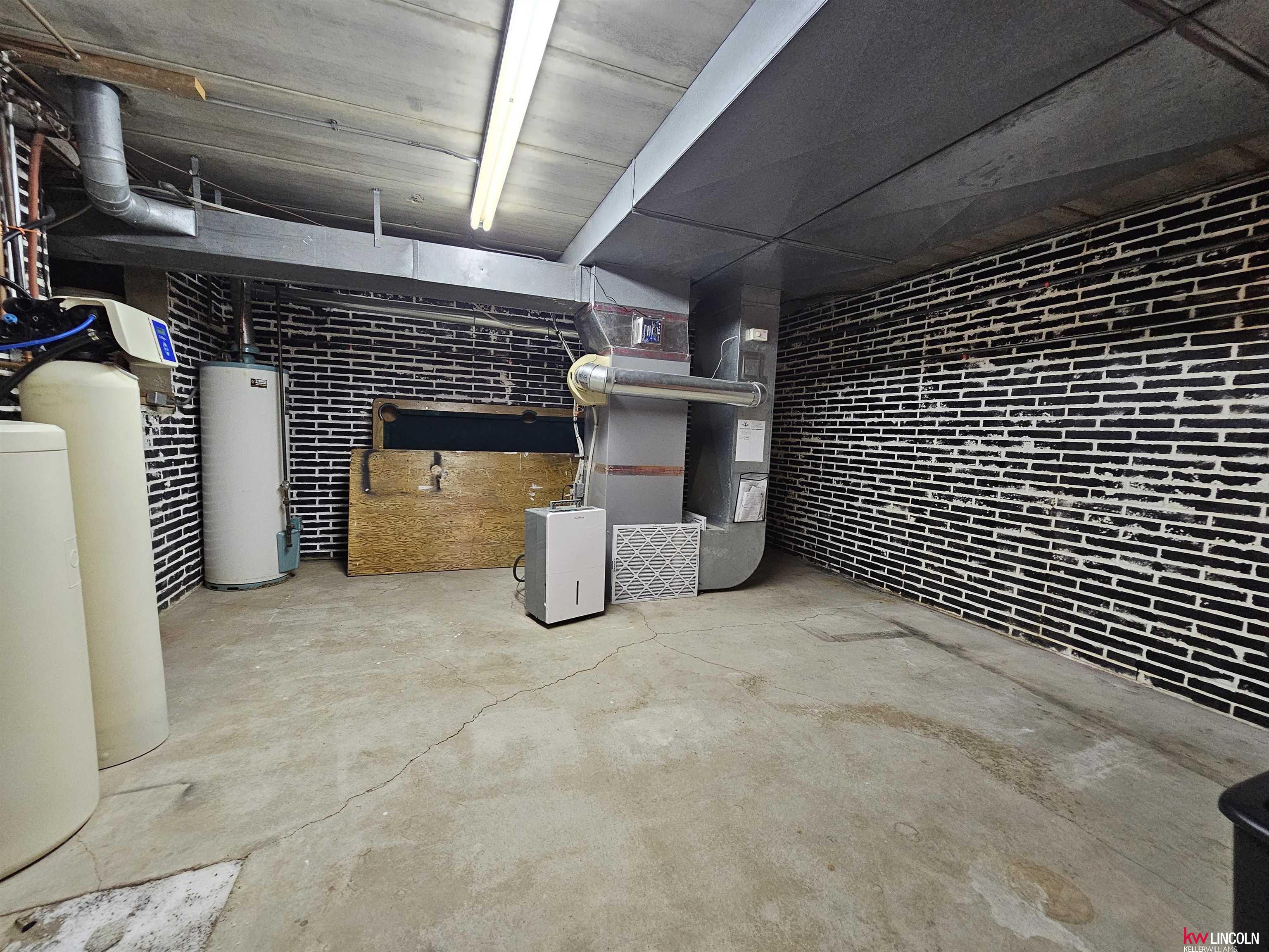 1011 10th Street, Henderson, Nebraska image 29