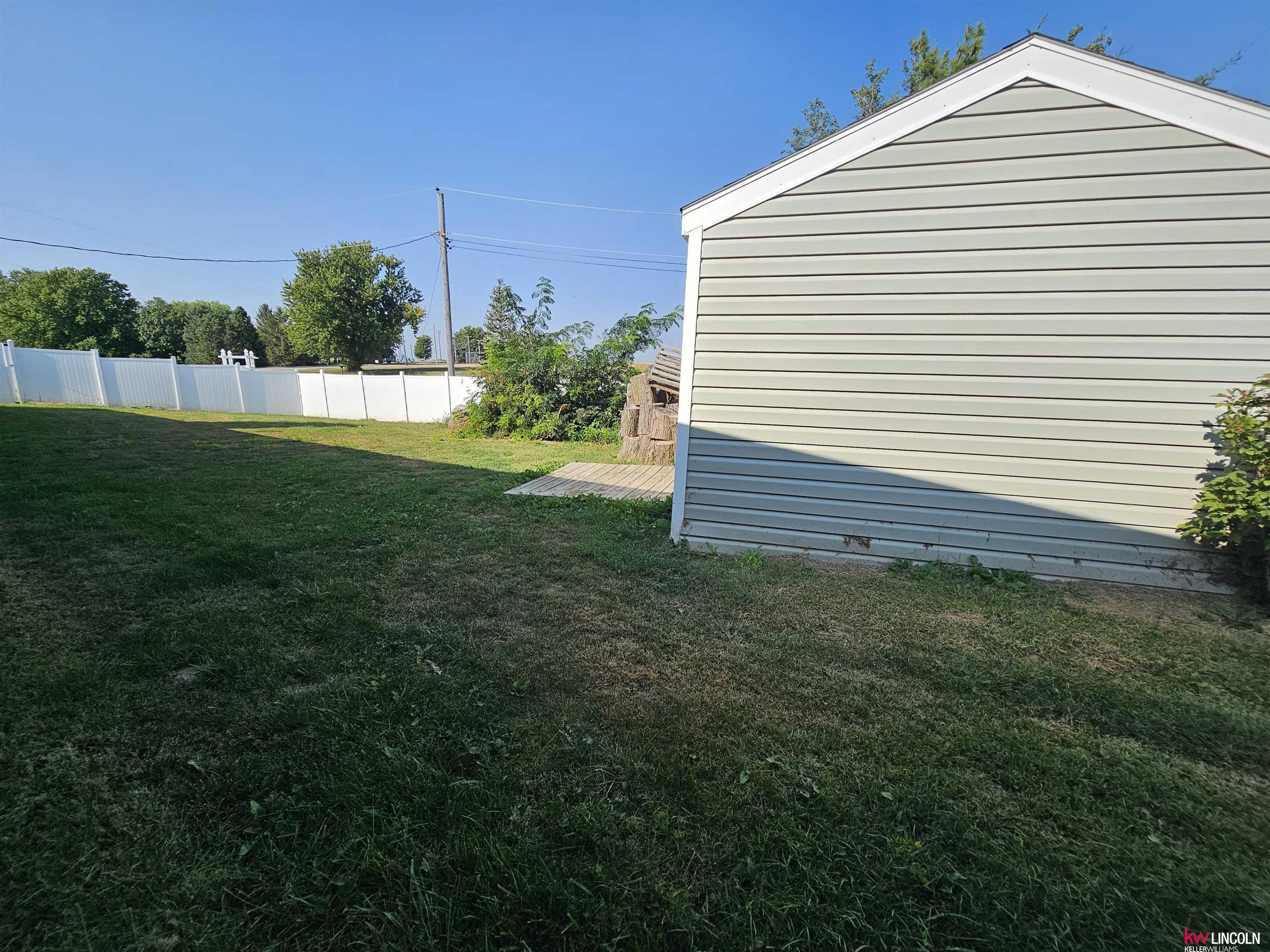1011 10th Street, Henderson, Nebraska image 33