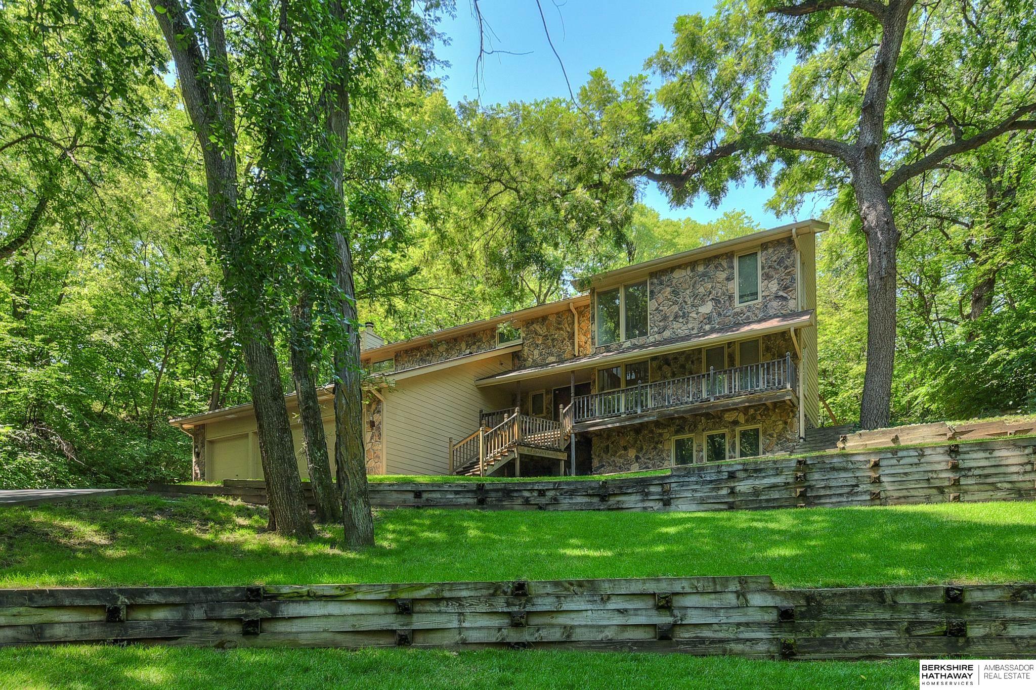17668 Pioneer Trail, Plattsmouth, Nebraska image 1