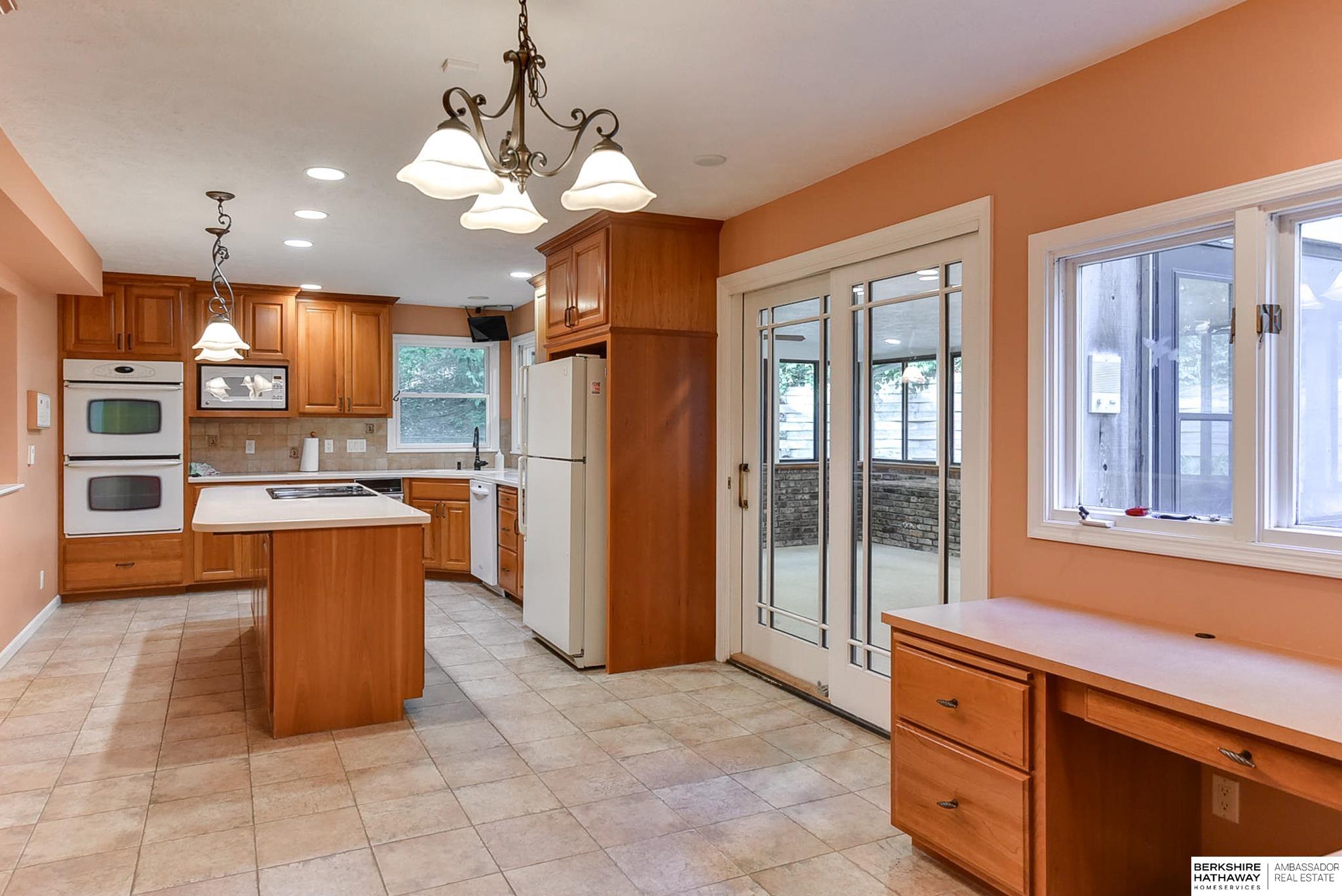 17668 Pioneer Trail, Plattsmouth, Nebraska image 12