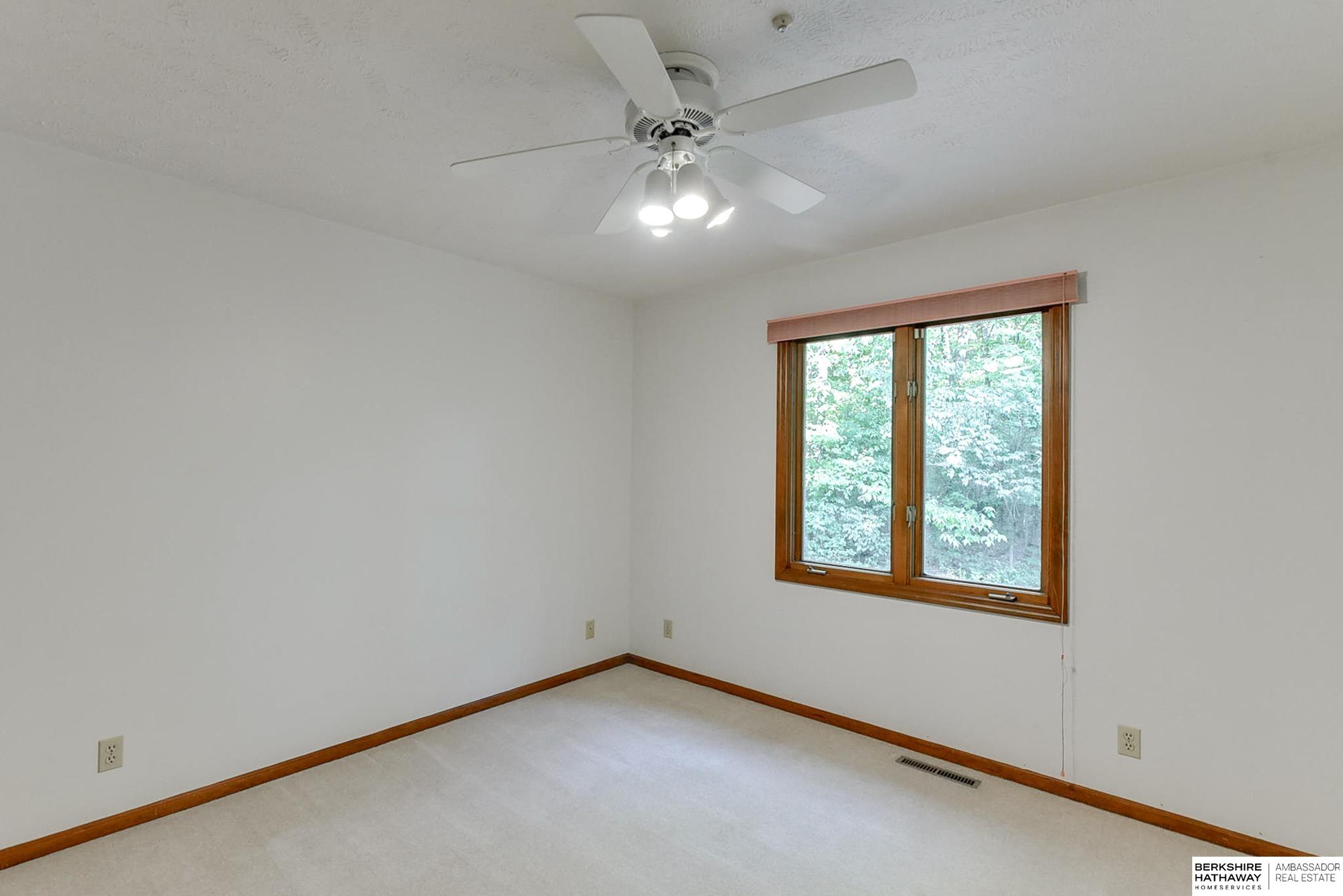 17668 Pioneer Trail, Plattsmouth, Nebraska image 33