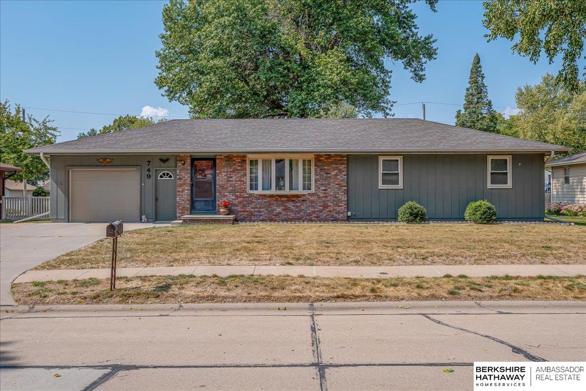 749 N 14th Avenue, Blair, Nebraska image 2