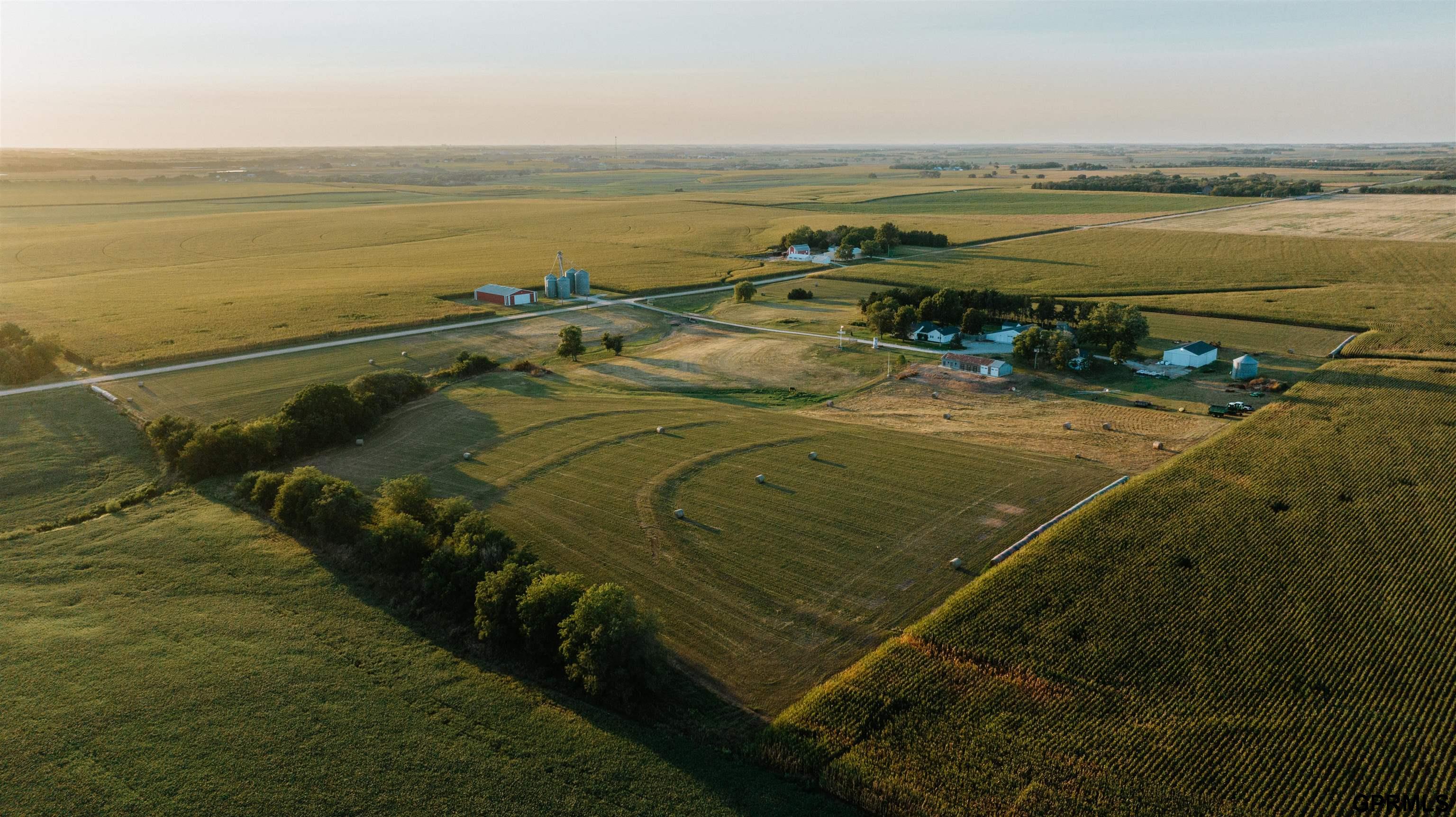 766 Bamboo Trail, Milford, Nebraska image 2