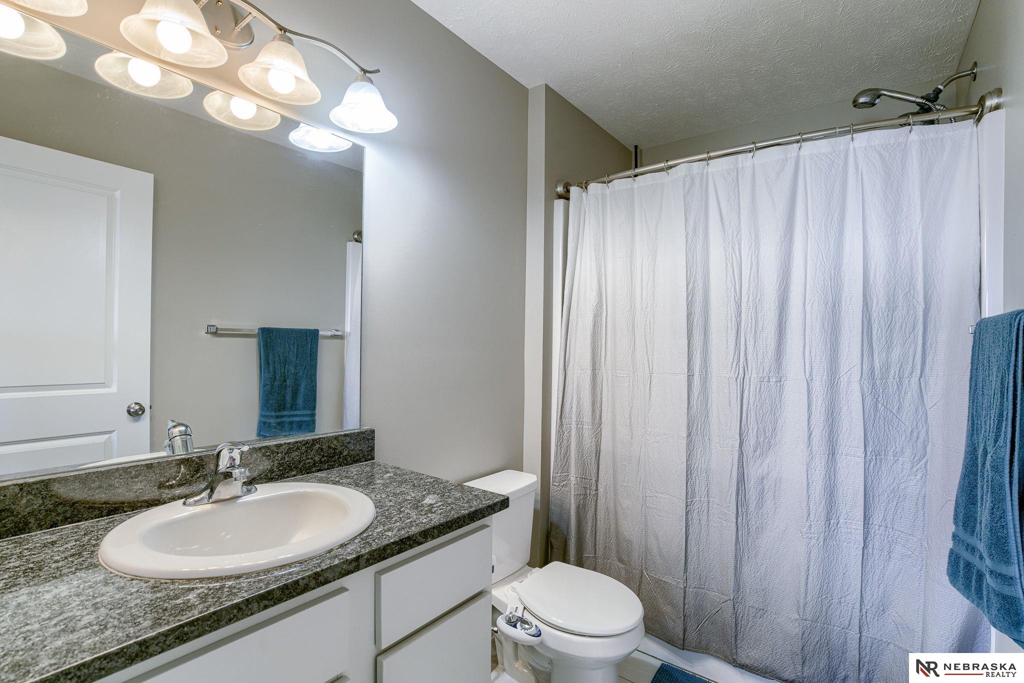 1208 Birchwood Drive, Hickman, Nebraska image 17