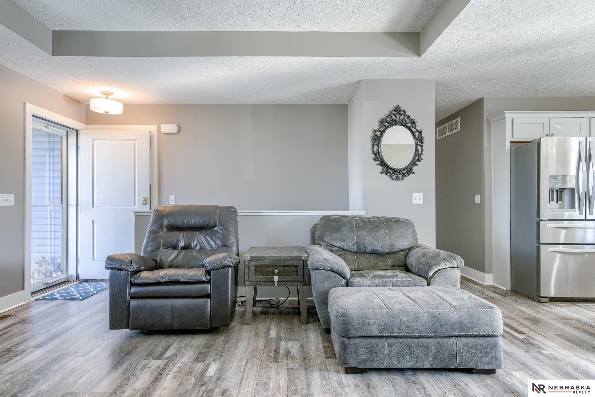 1208 Birchwood Drive, Hickman, Nebraska image 3