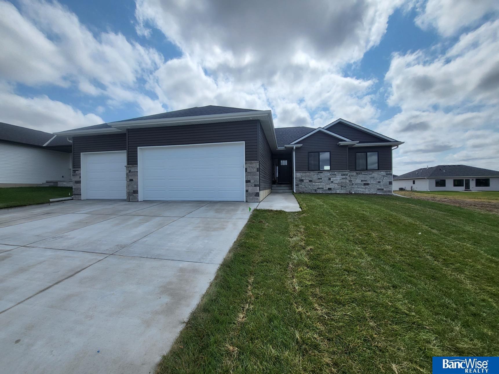 401 Railroad Street, Hallam, Nebraska image 2