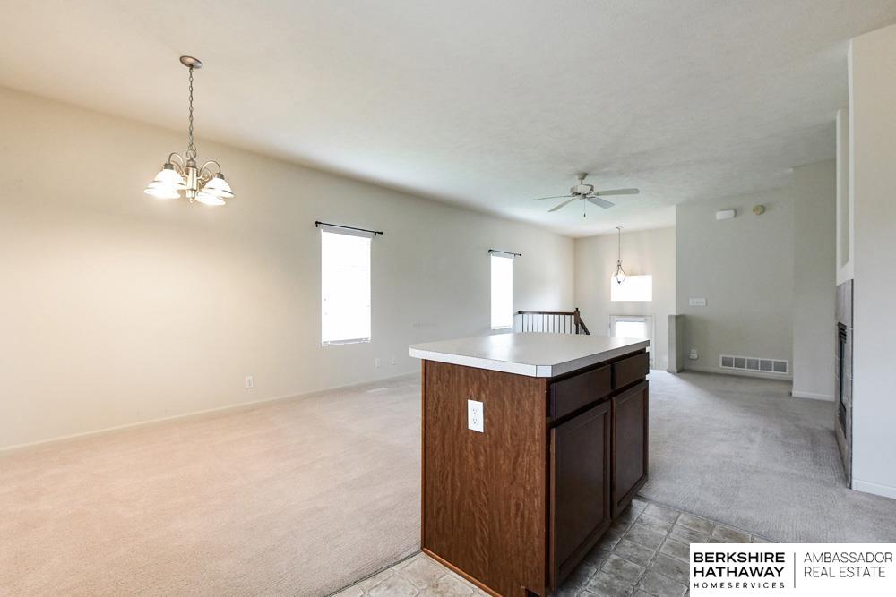 18942 Anne Street, Omaha, Nebraska image 9
