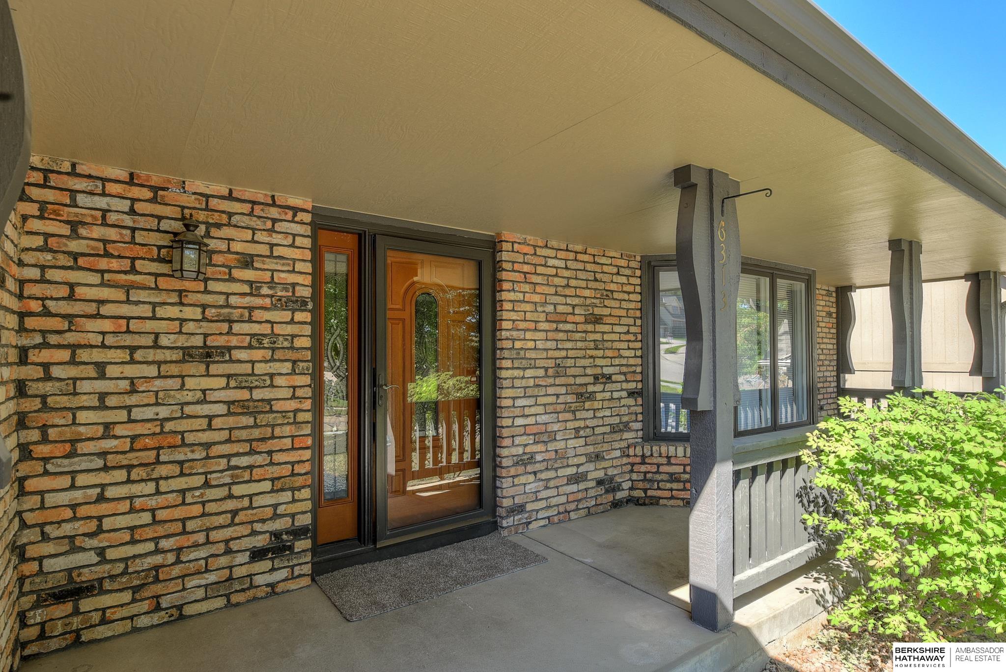 6313 S 79th Street, Ralston, Nebraska image 3