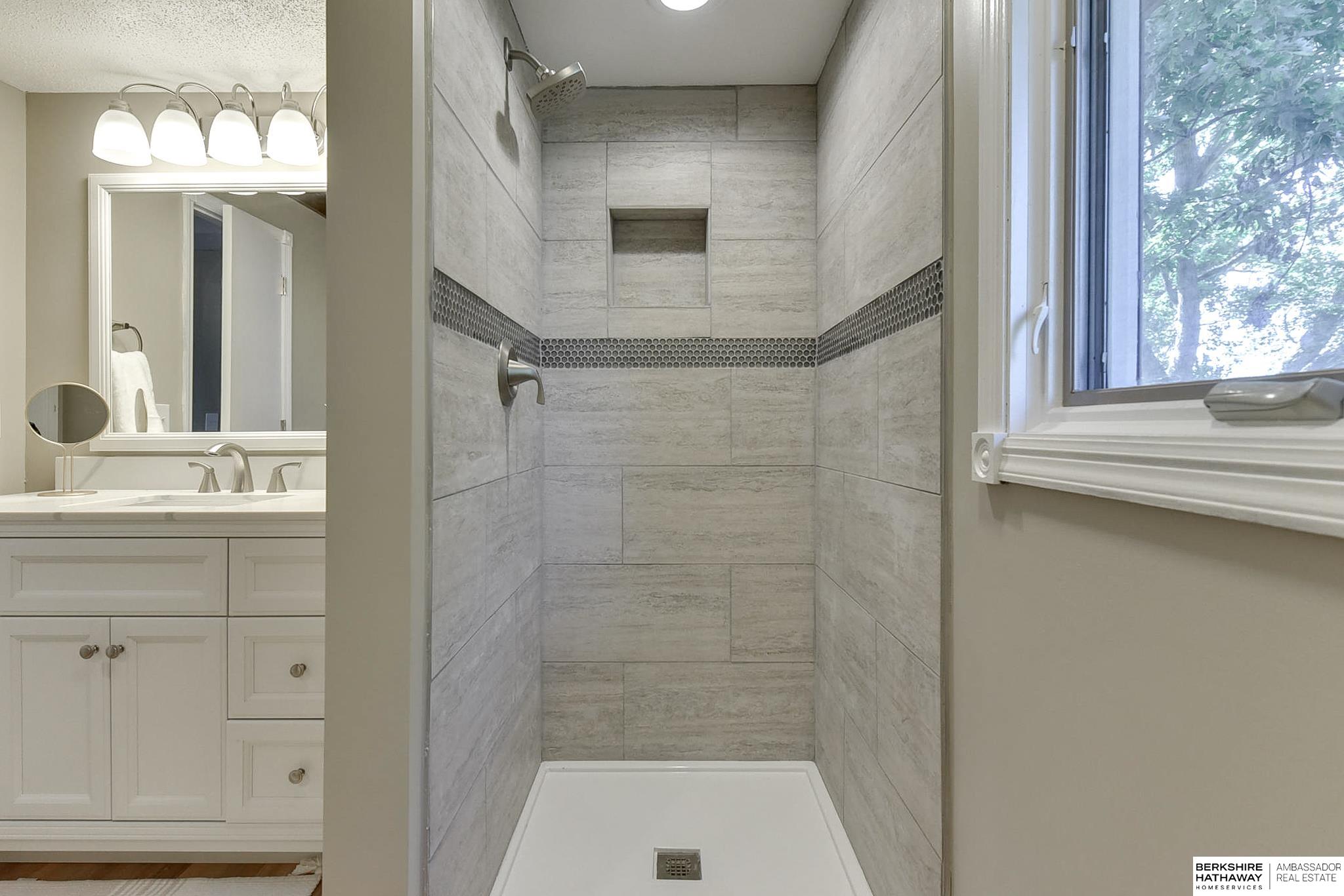 6313 S 79th Street, Ralston, Nebraska image 23