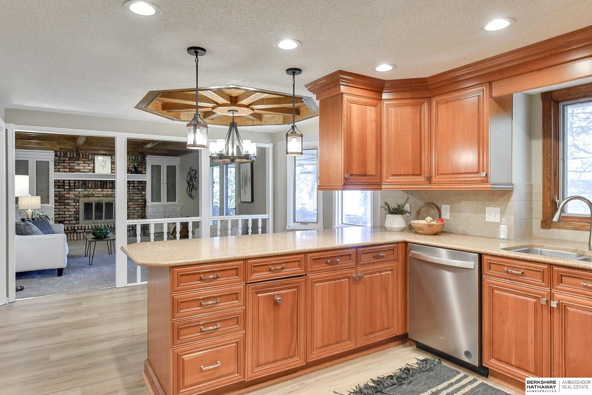 6313 S 79th Street, Ralston, Nebraska image 9