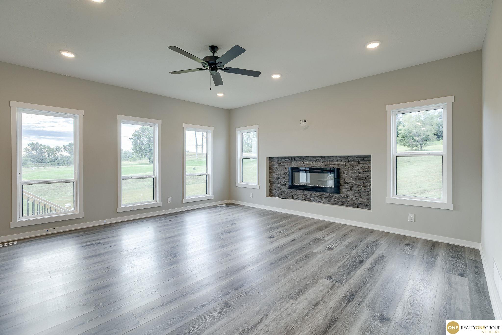 3018 Davy Jones Circle, Plattsmouth, Nebraska image 3