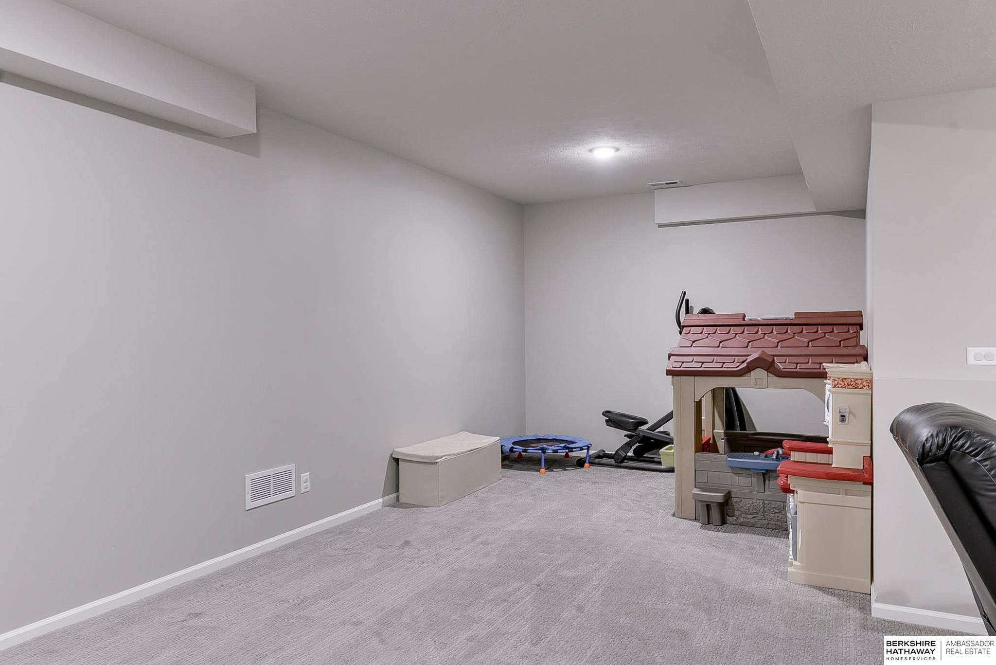 145 S 32nd Street, Ashland, Nebraska image 31